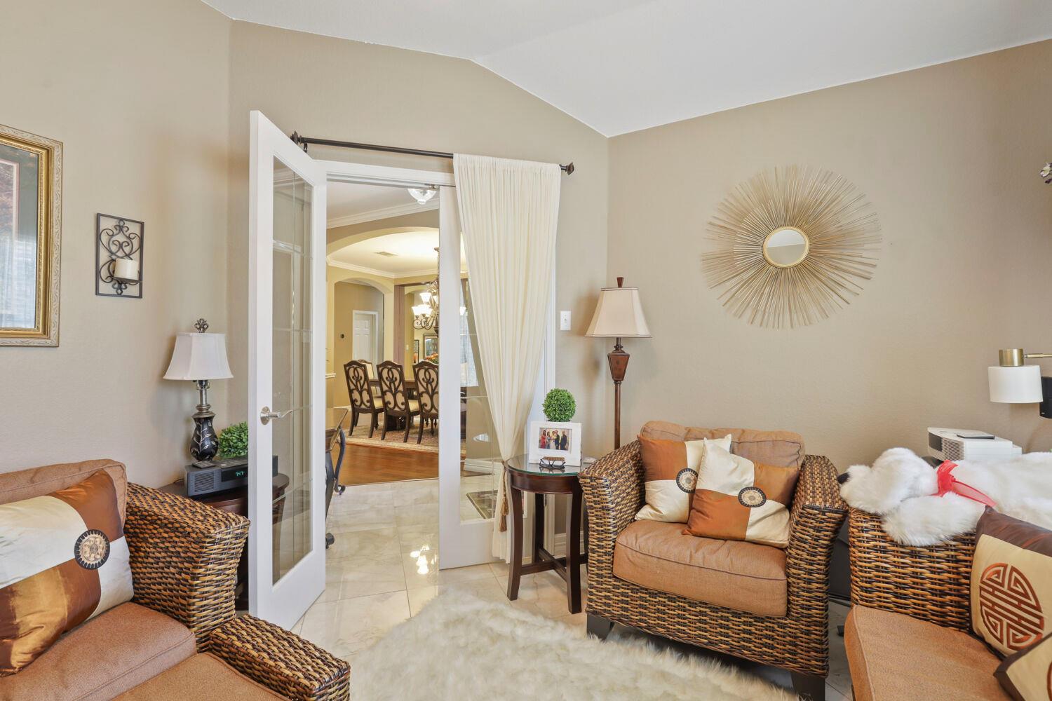 1810  Warwick Cv, photo 6