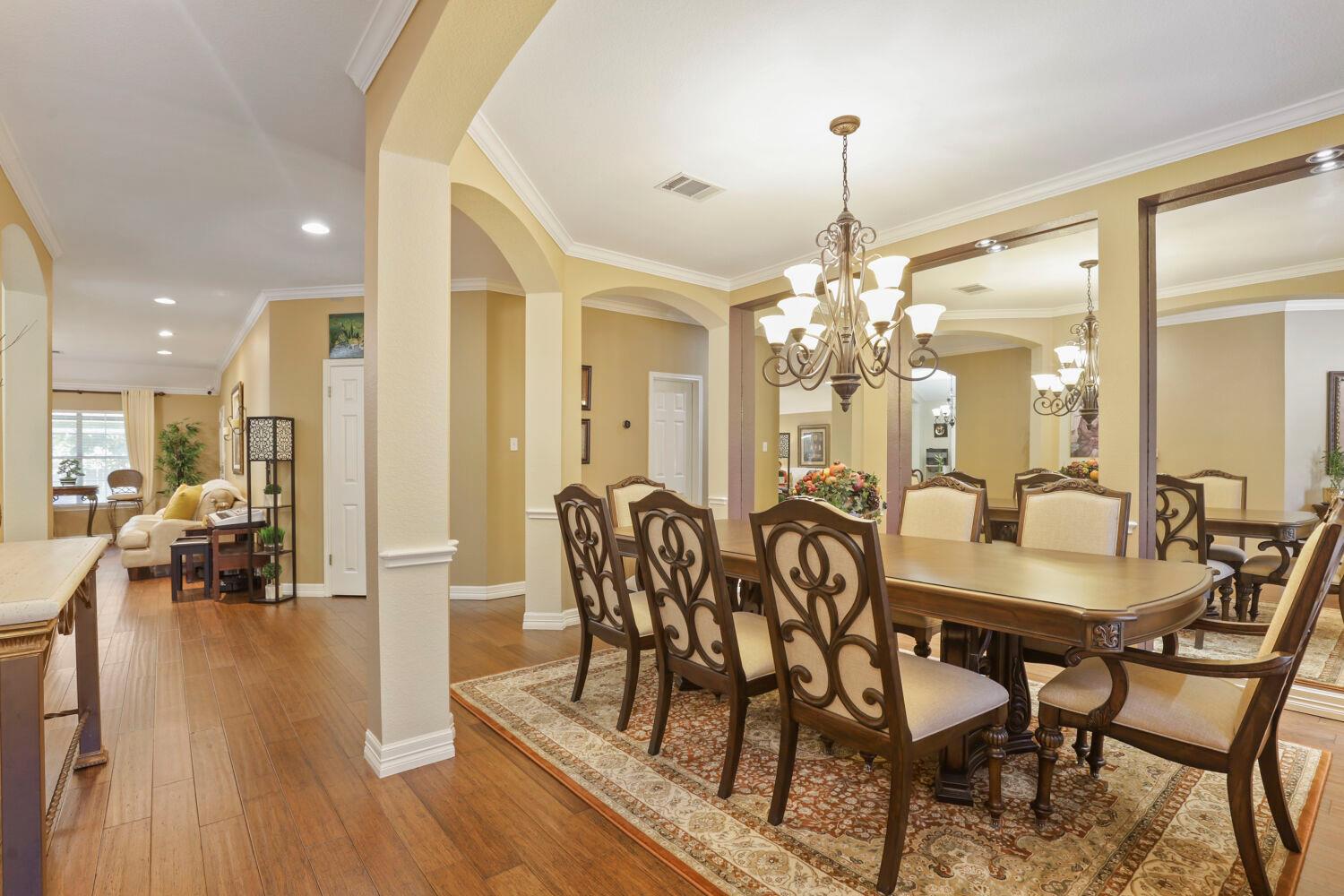 1810  Warwick Cv, photo 10