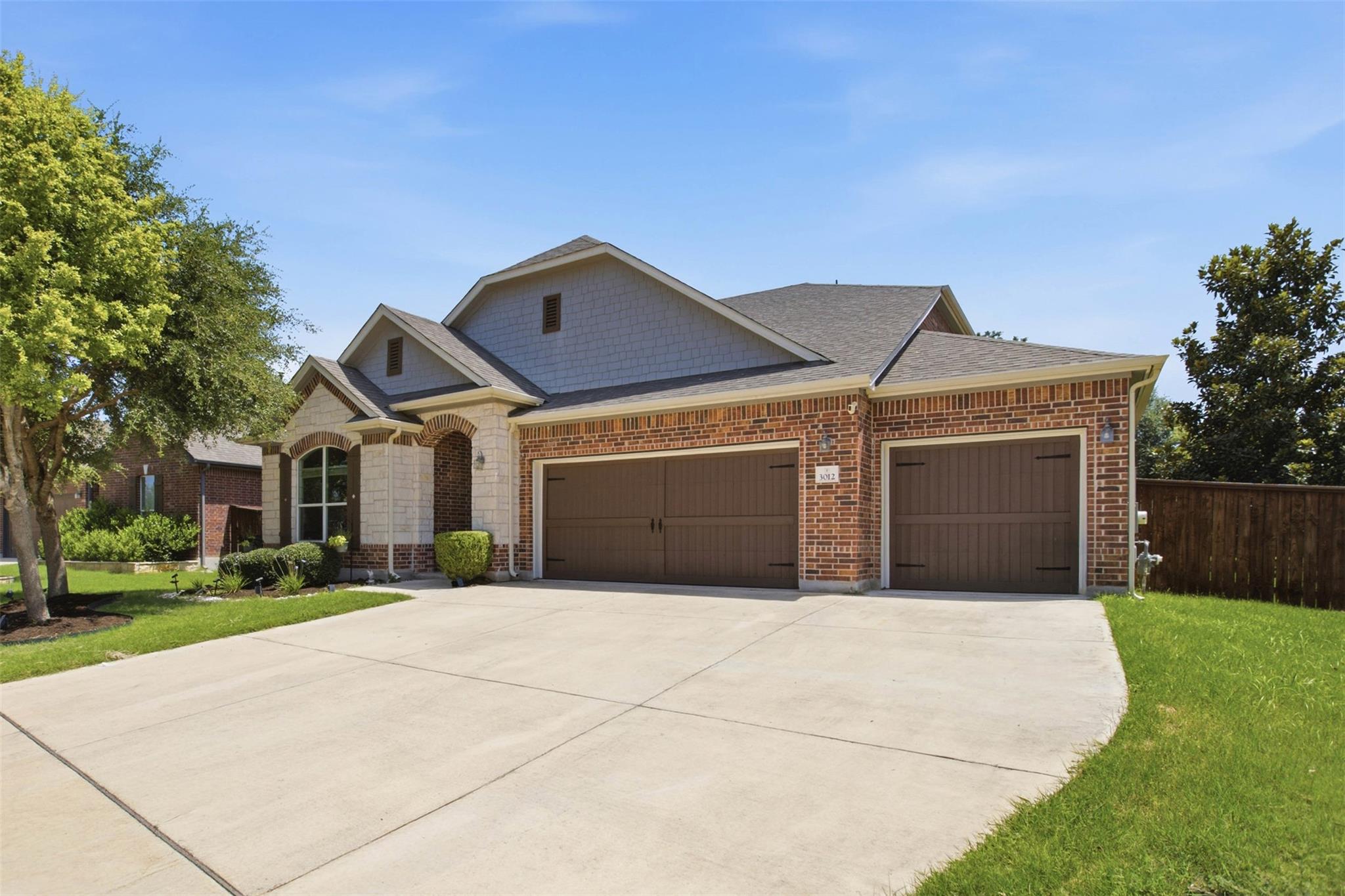 3012  Freeman Park Dr, photo 4