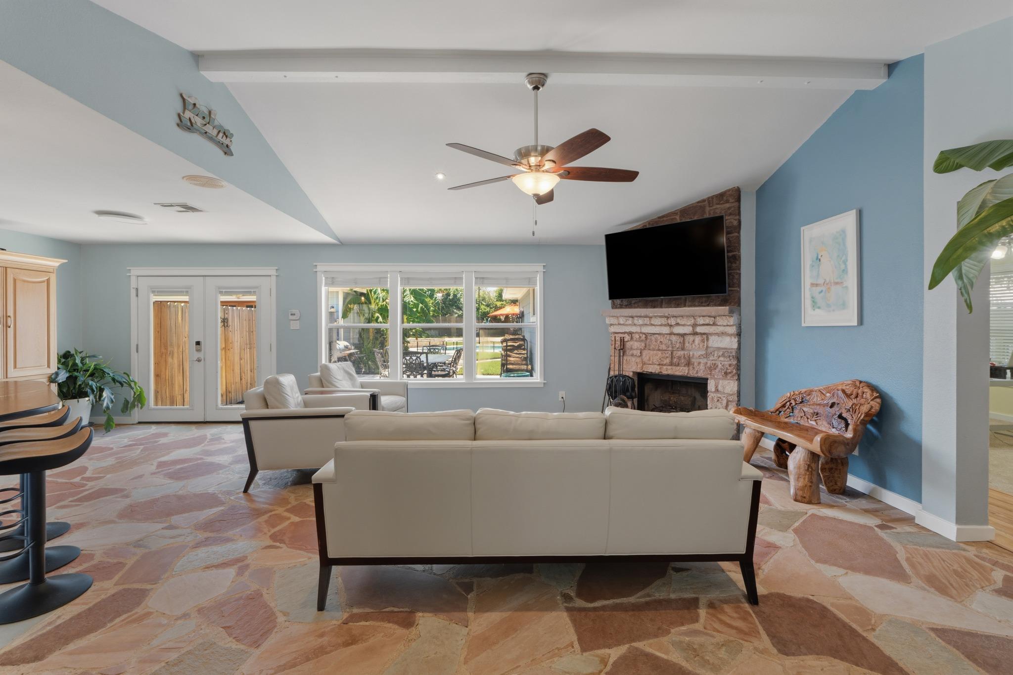 1817  Mason Creek Blvd, photo 7