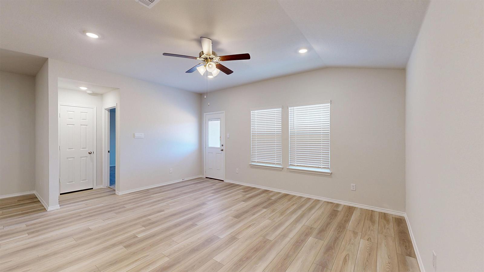106  Hugh Dr, photo 7