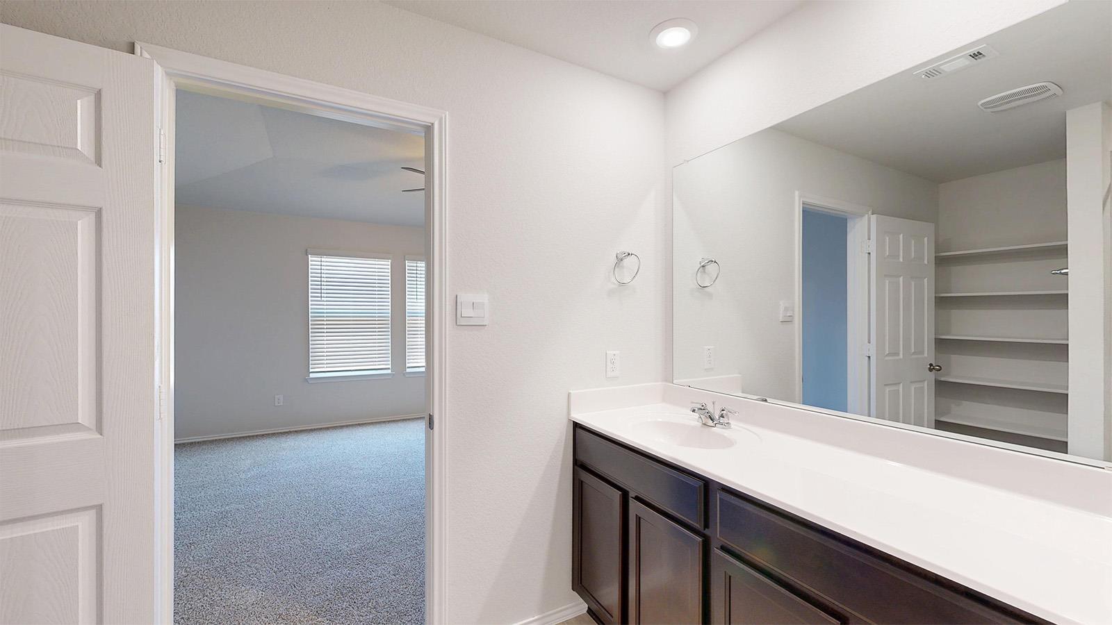 106  Hugh Dr, photo 10