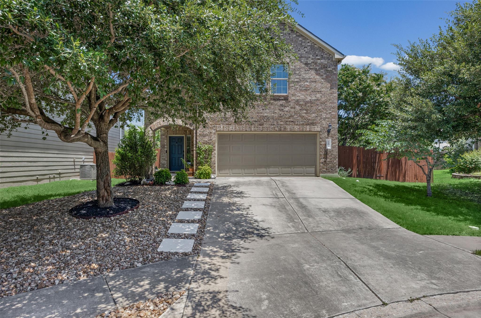1408  Middlefield Ct, photo 2