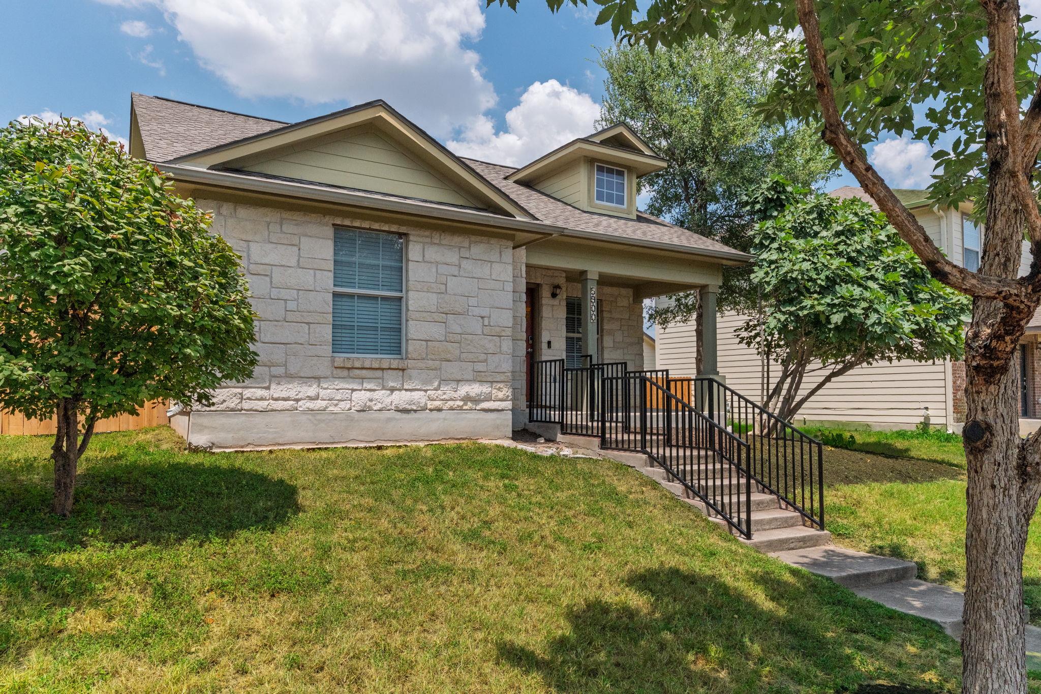5900  Pinon Vista Dr, photo 3