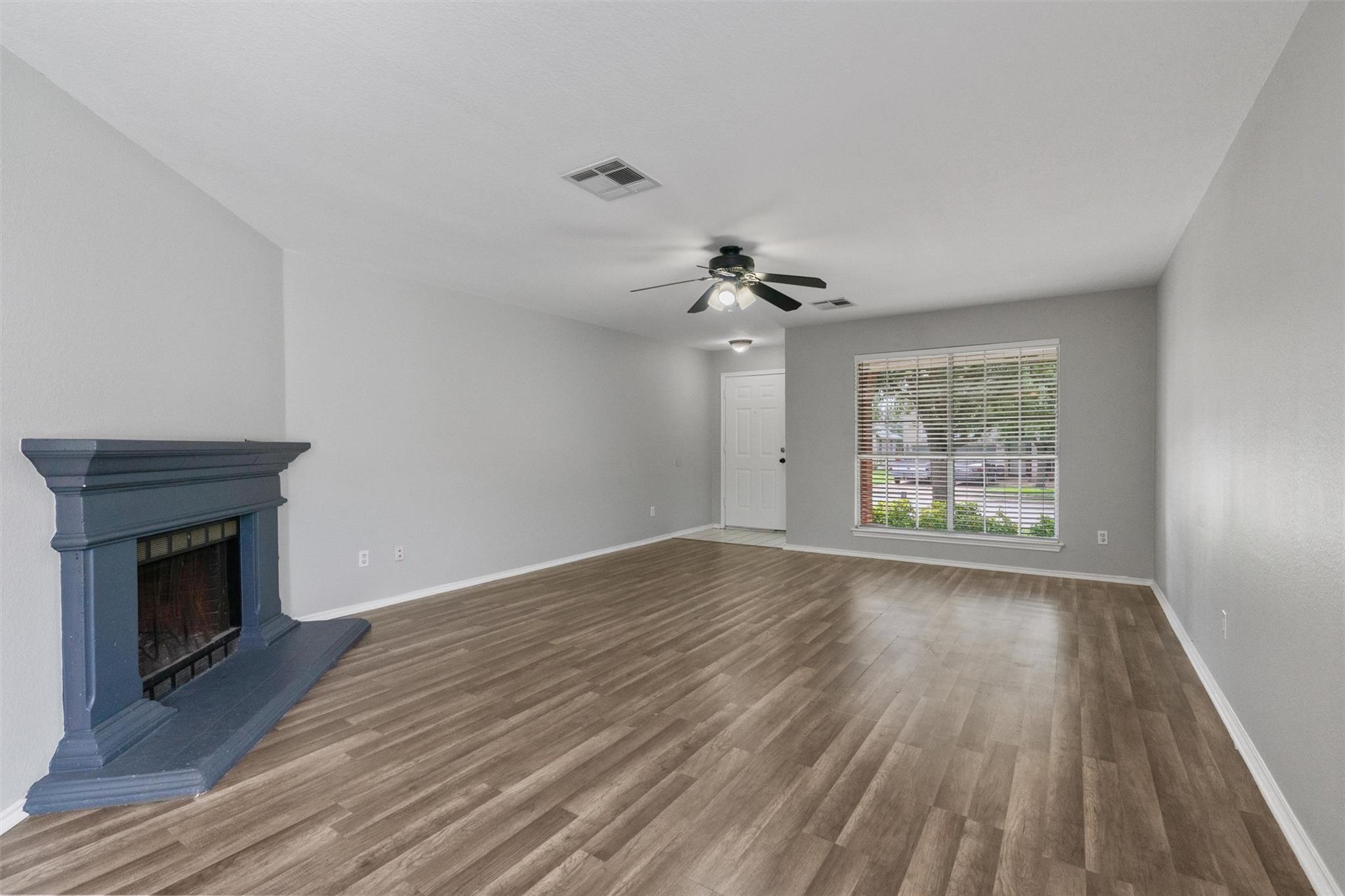 17616  Tobermory Dr, photo 5