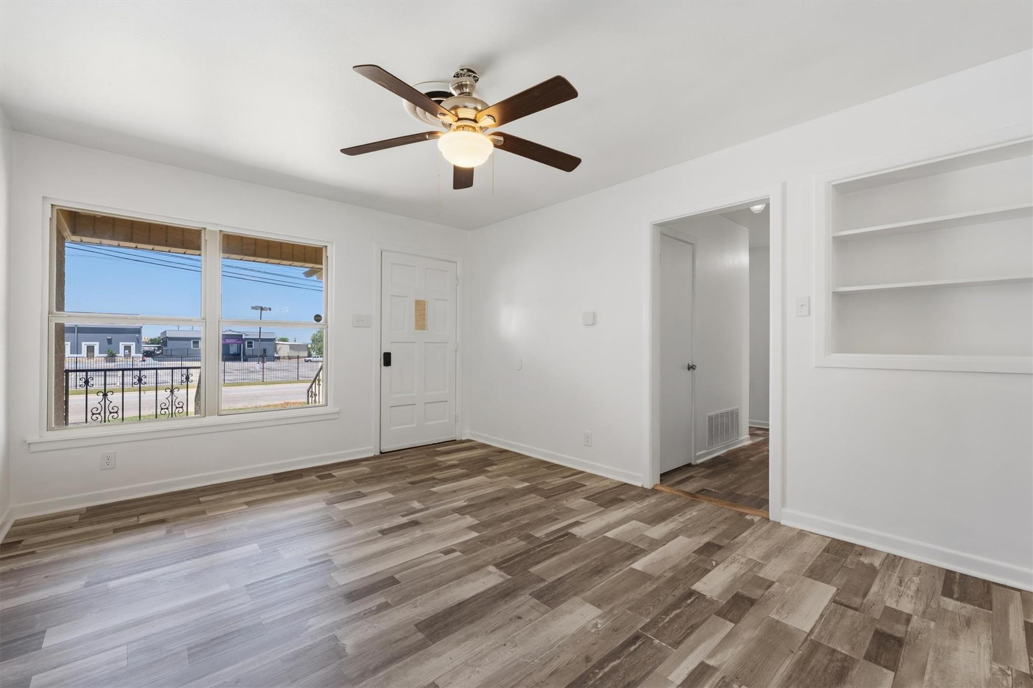 2308  Terrace Dr, photo 5