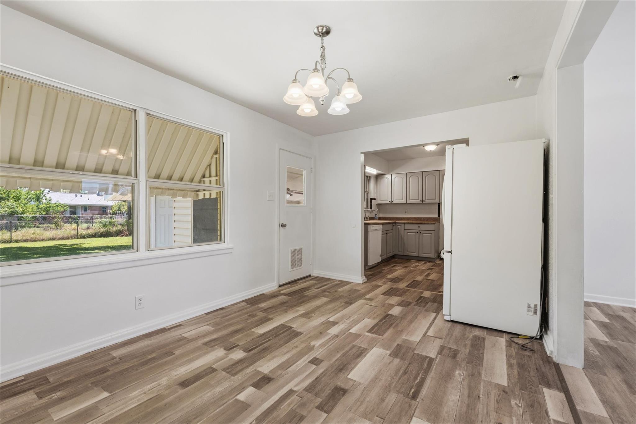 2308  Terrace Dr, photo 6
