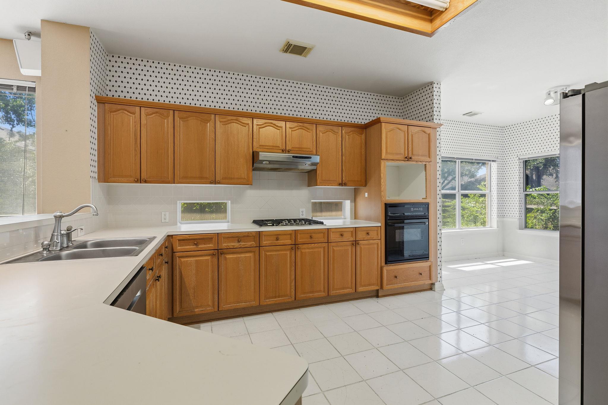 13301  Slow Poke Dr, photo 8