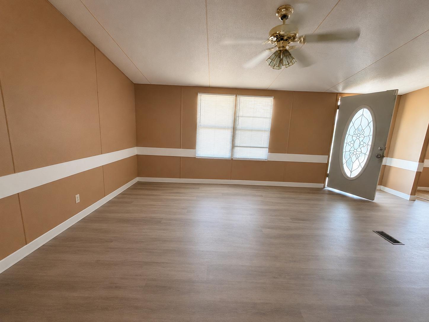 235  Cedar Creek Cir, photo 5
