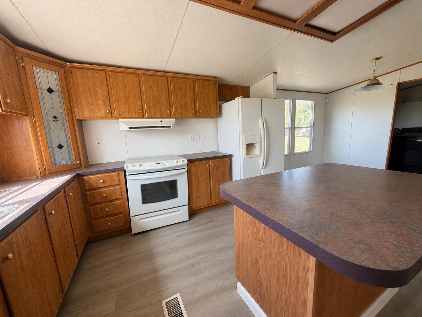 235  Cedar Creek Cir, photo 8