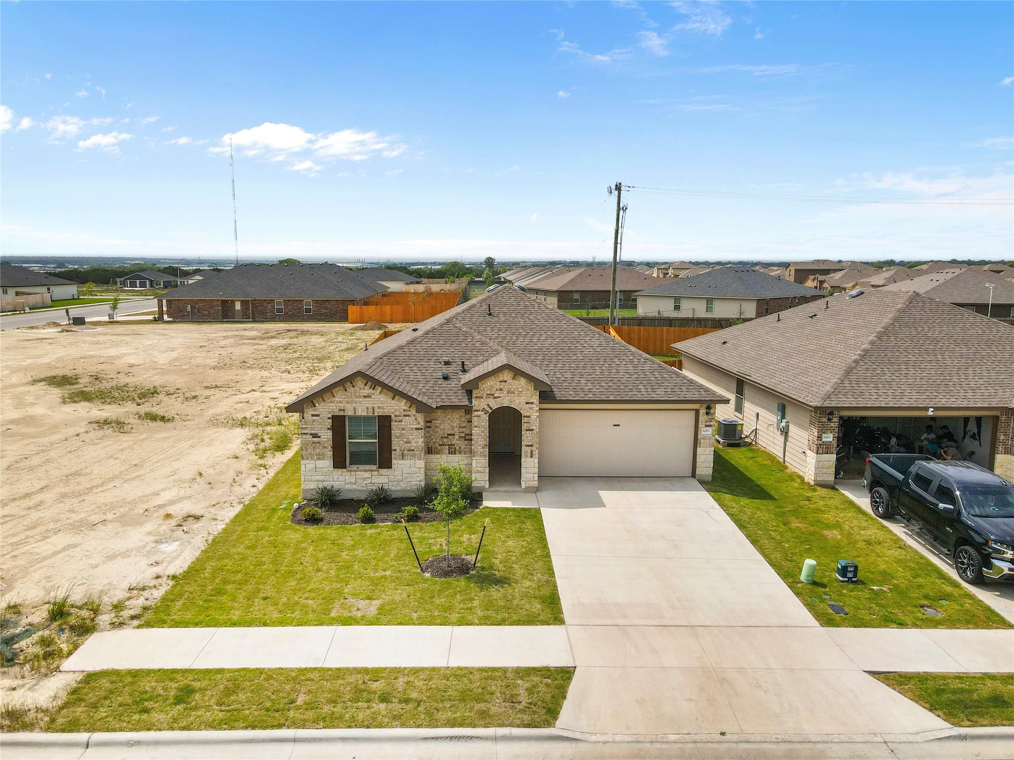 1001  Prairie Clover Road Rd, photo 3