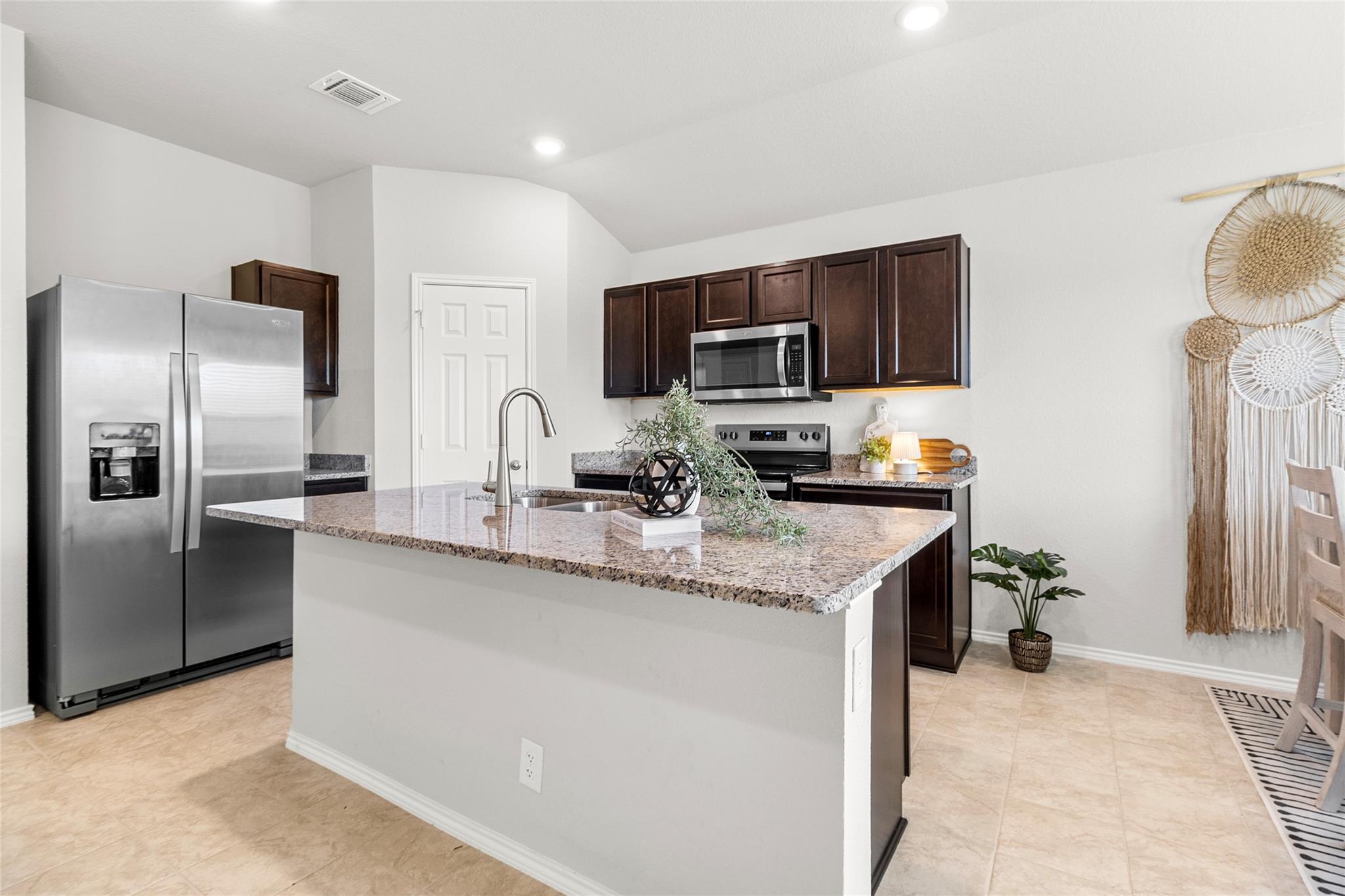 1001  Prairie Clover Road Rd, photo 7
