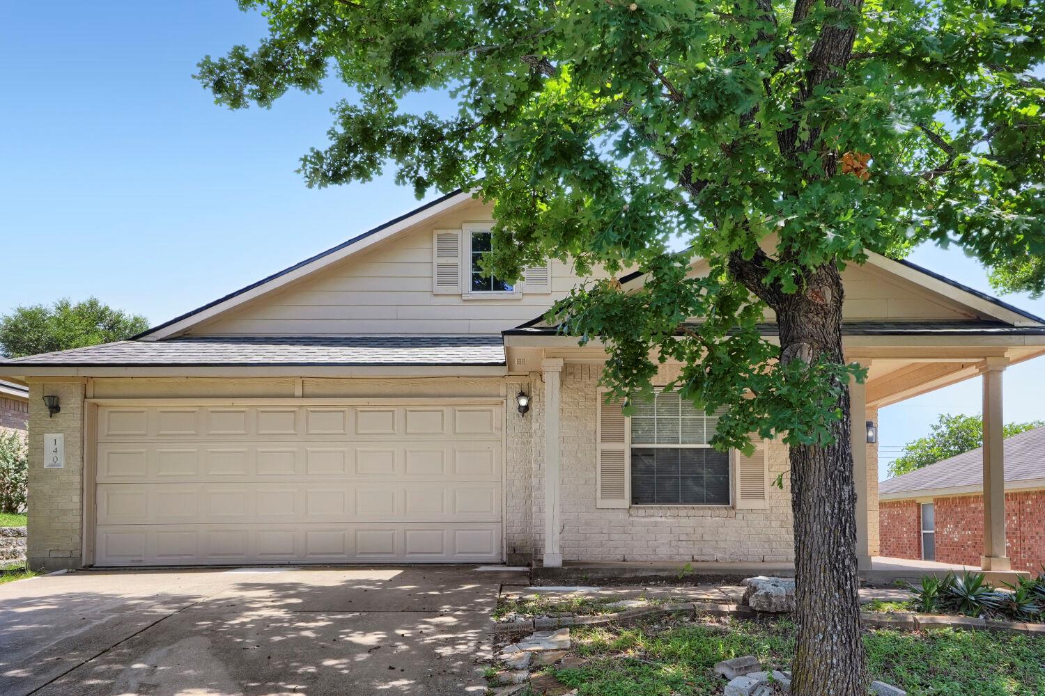 140  Plumbago Cv, photo 2