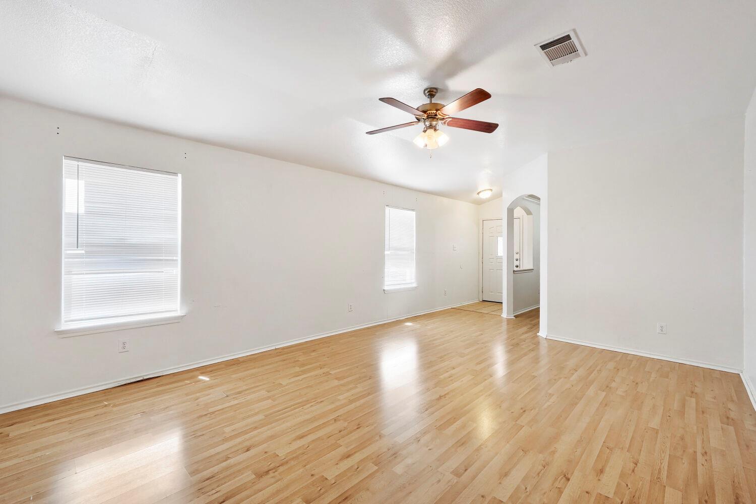 140  Plumbago Cv, photo 10