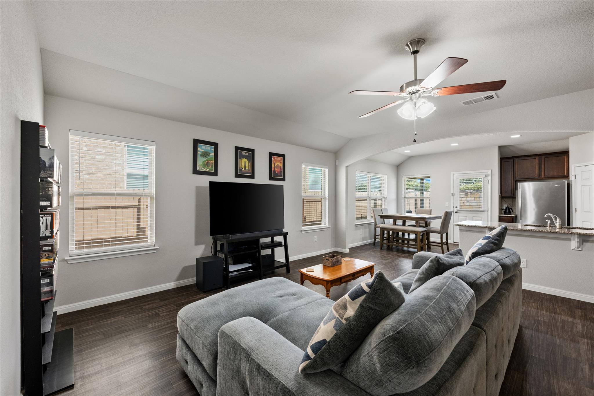 204  Lambert St, photo 6