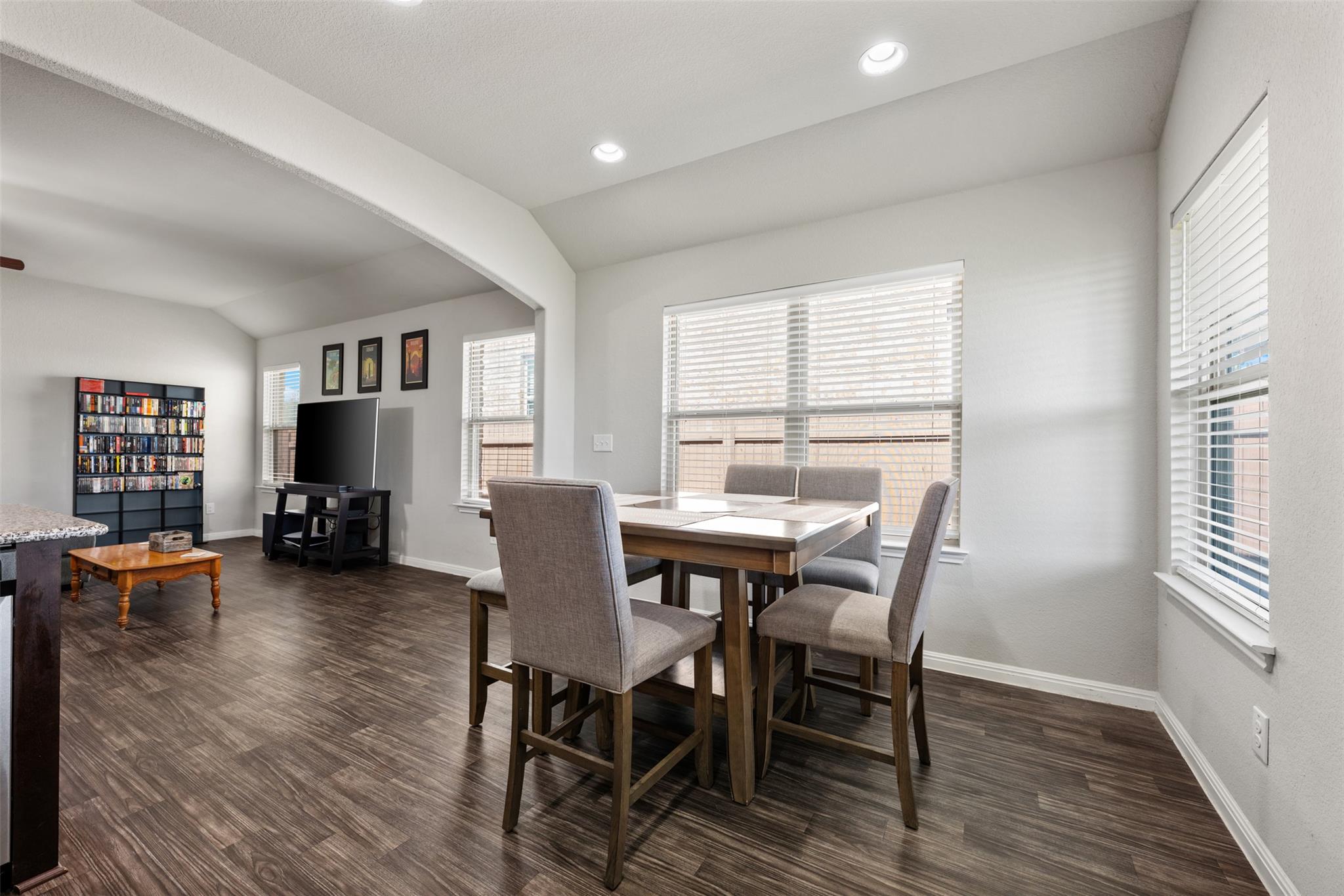 204  Lambert St, photo 9