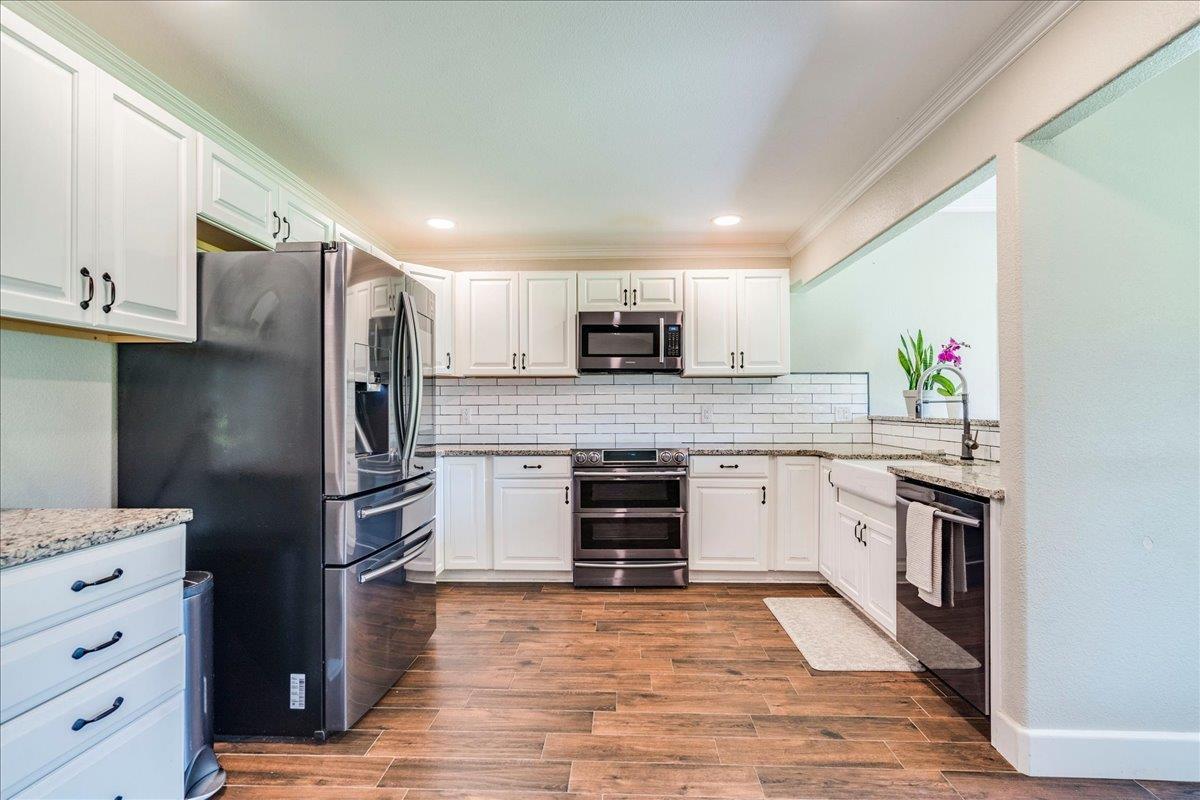 13311  Briar Hollow Dr, photo 11