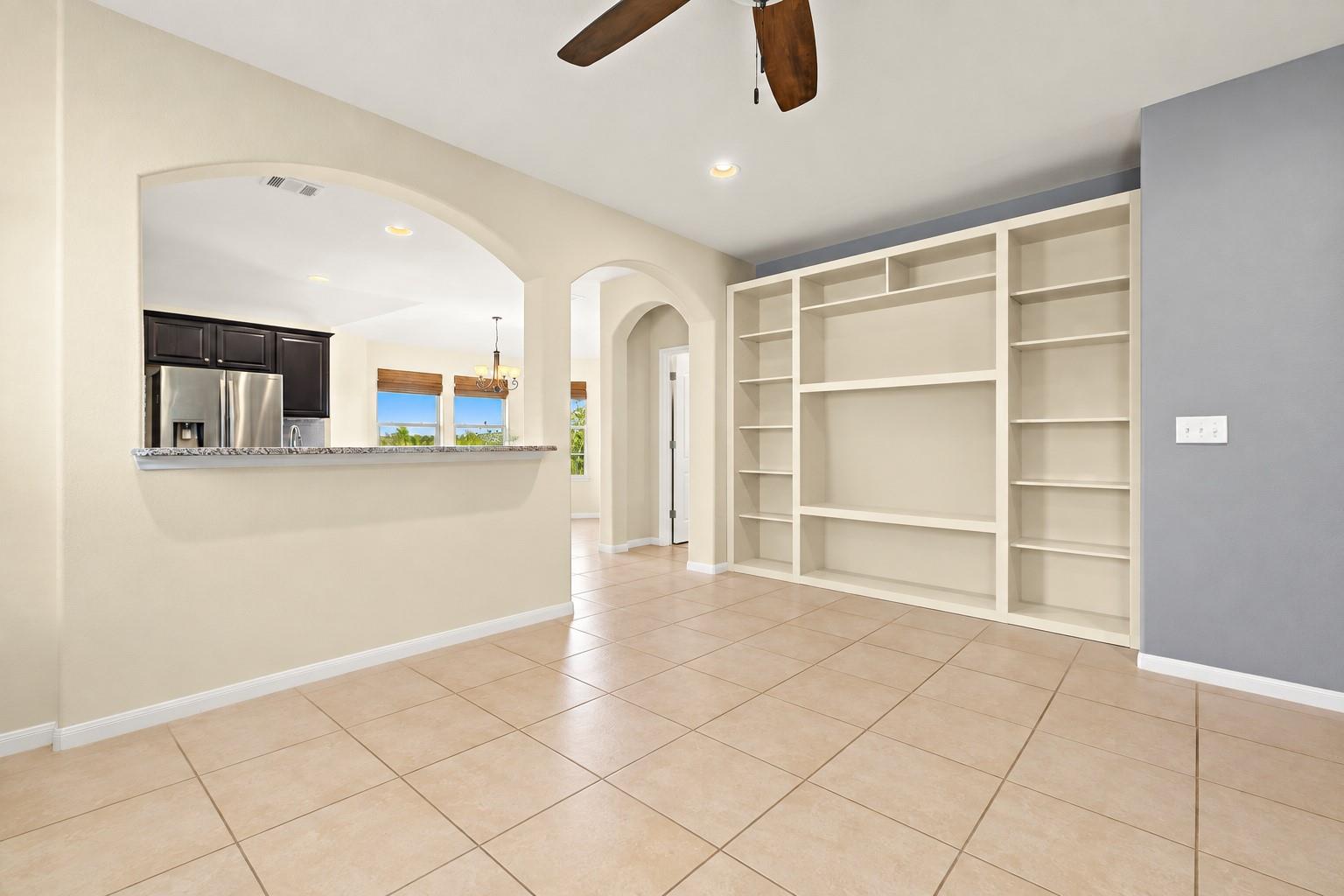 5717  Scenic Lake Dr, photo 10