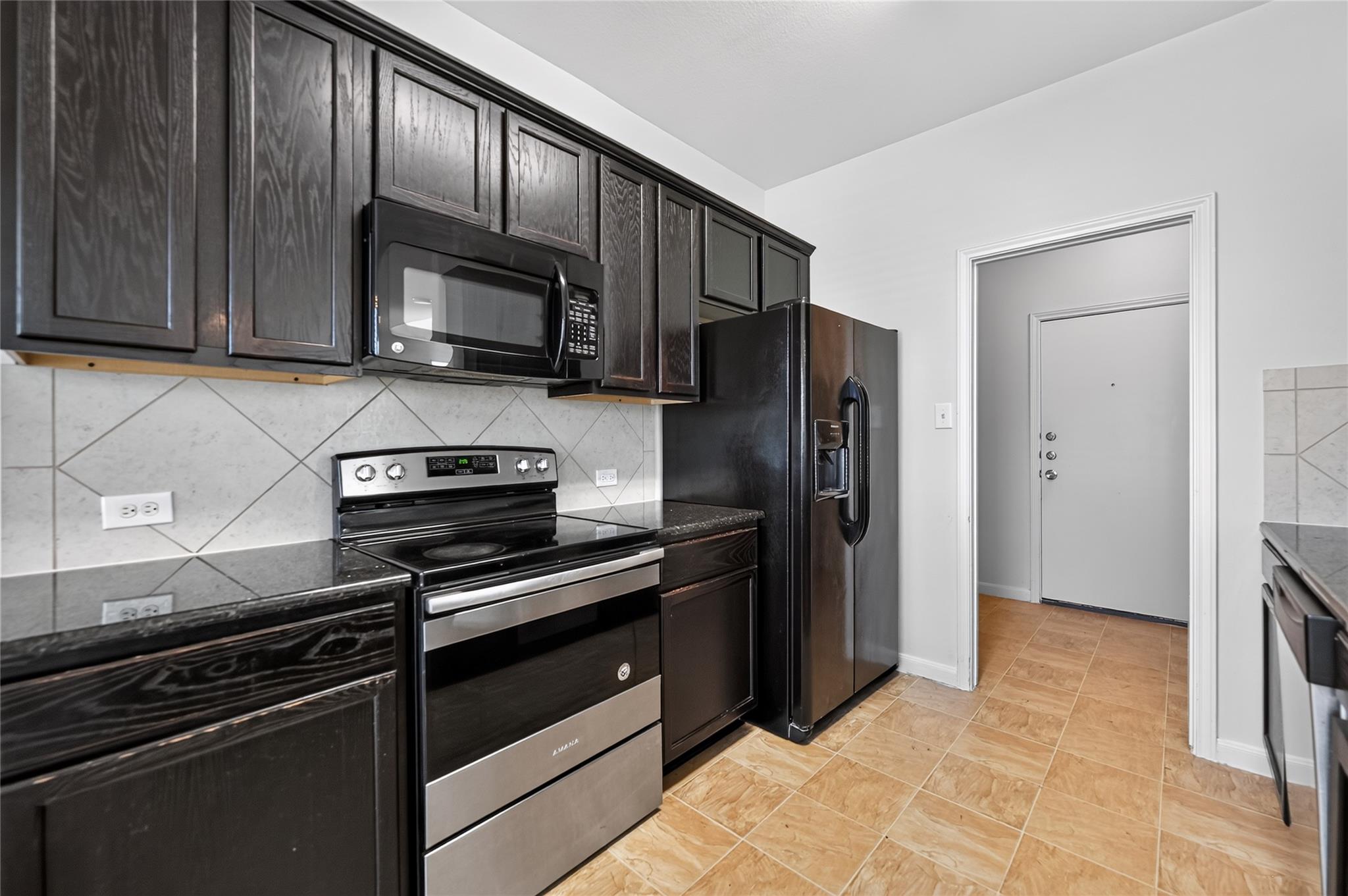 504  Old Peak Rd, photo 9