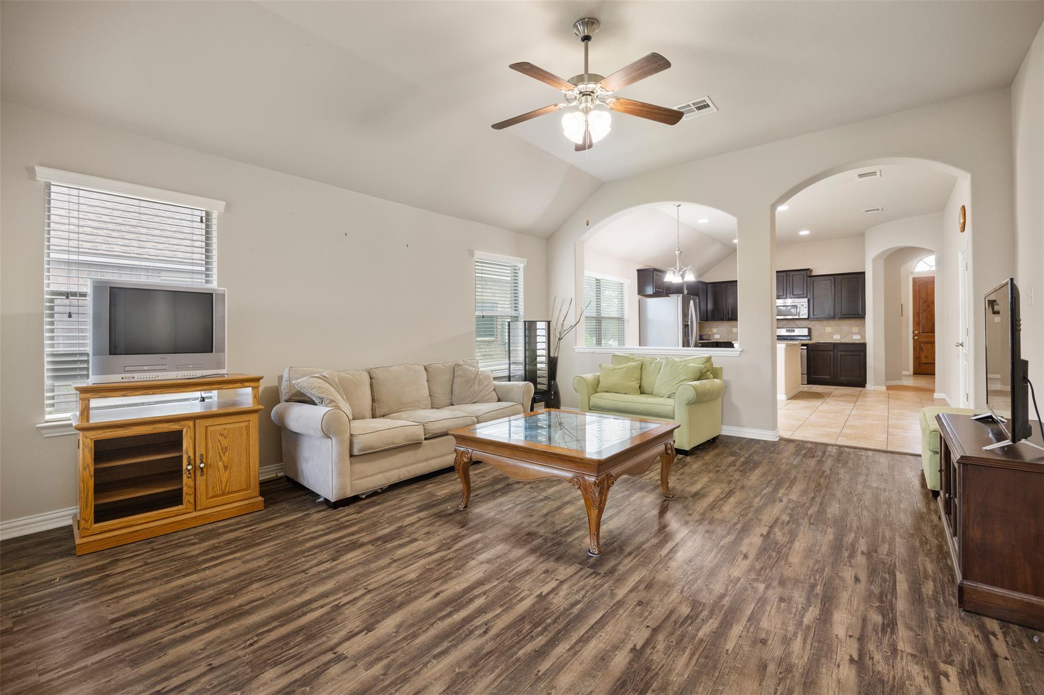 258  Snow Owl Holw, photo 7