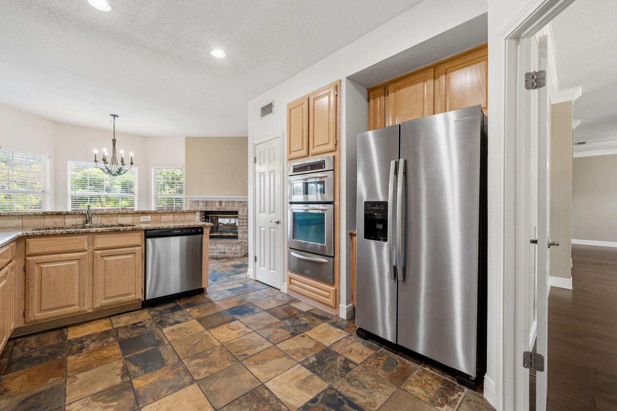 6604  Strutton Cv, photo 12