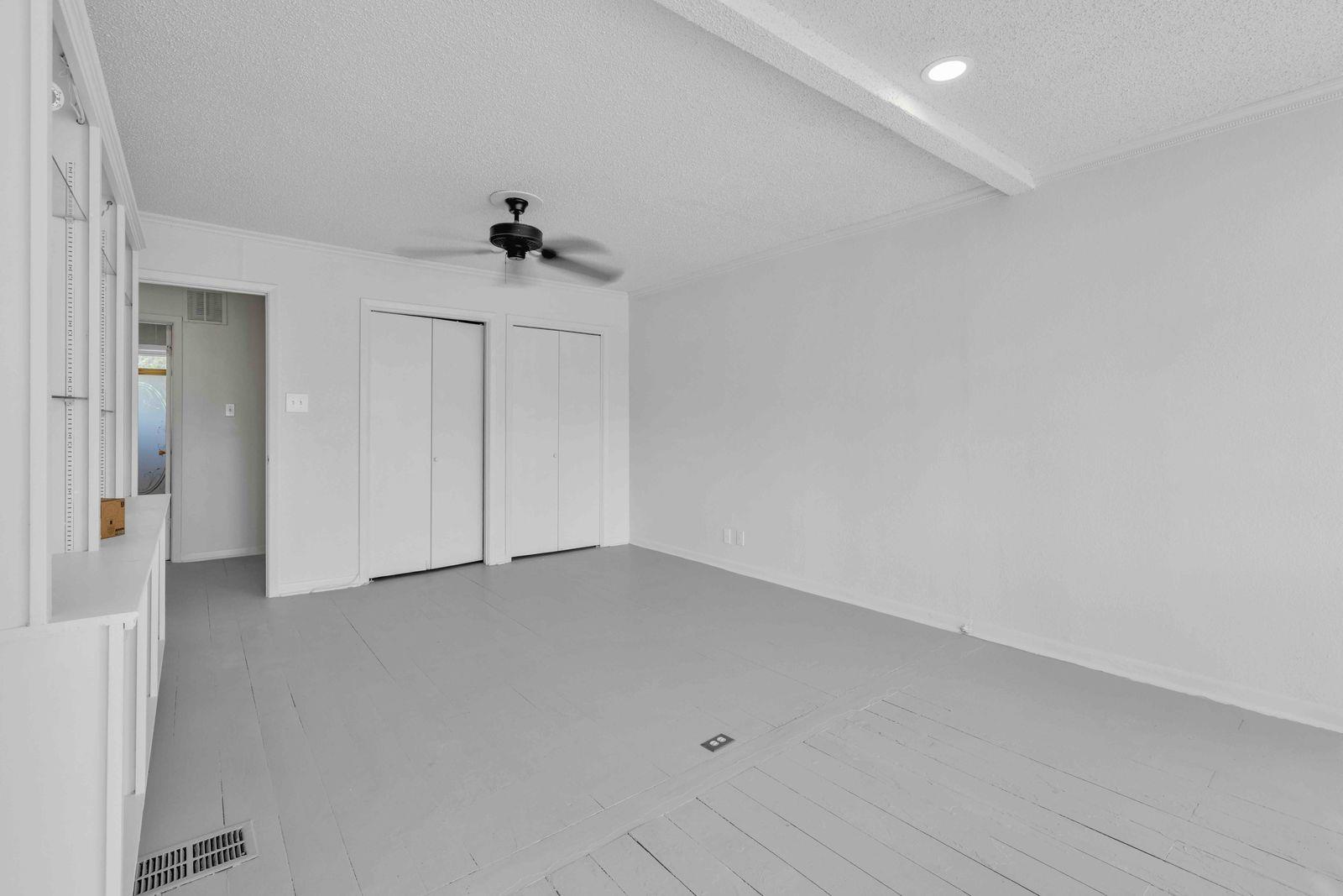 5210  Woodrow Ave, photo 5