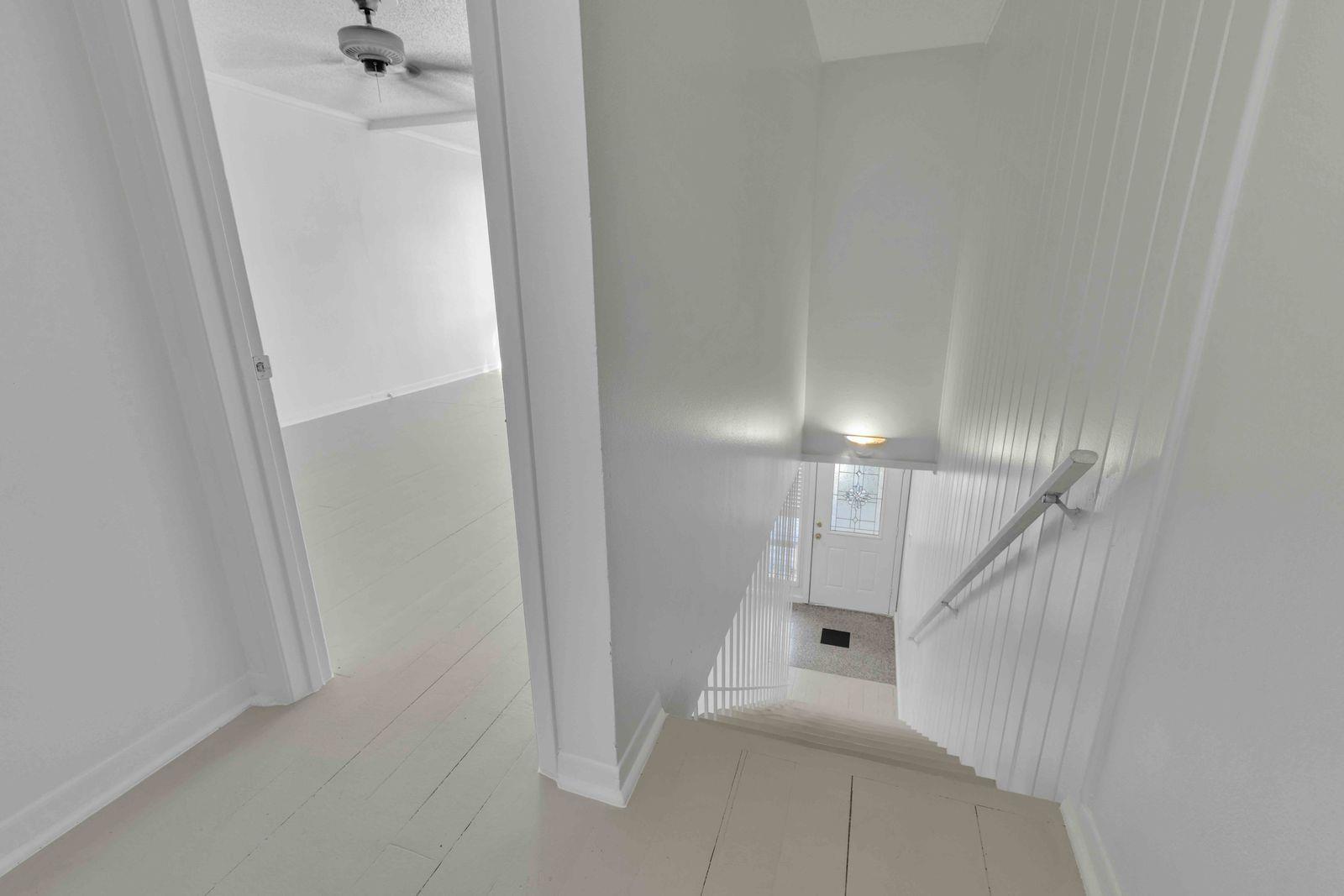 5210  Woodrow Ave, photo 6