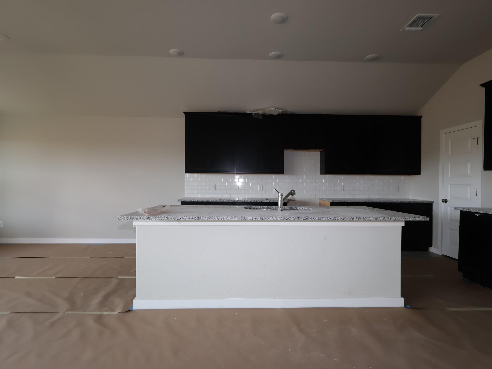 10201  Majestic Hawk Way, photo 5