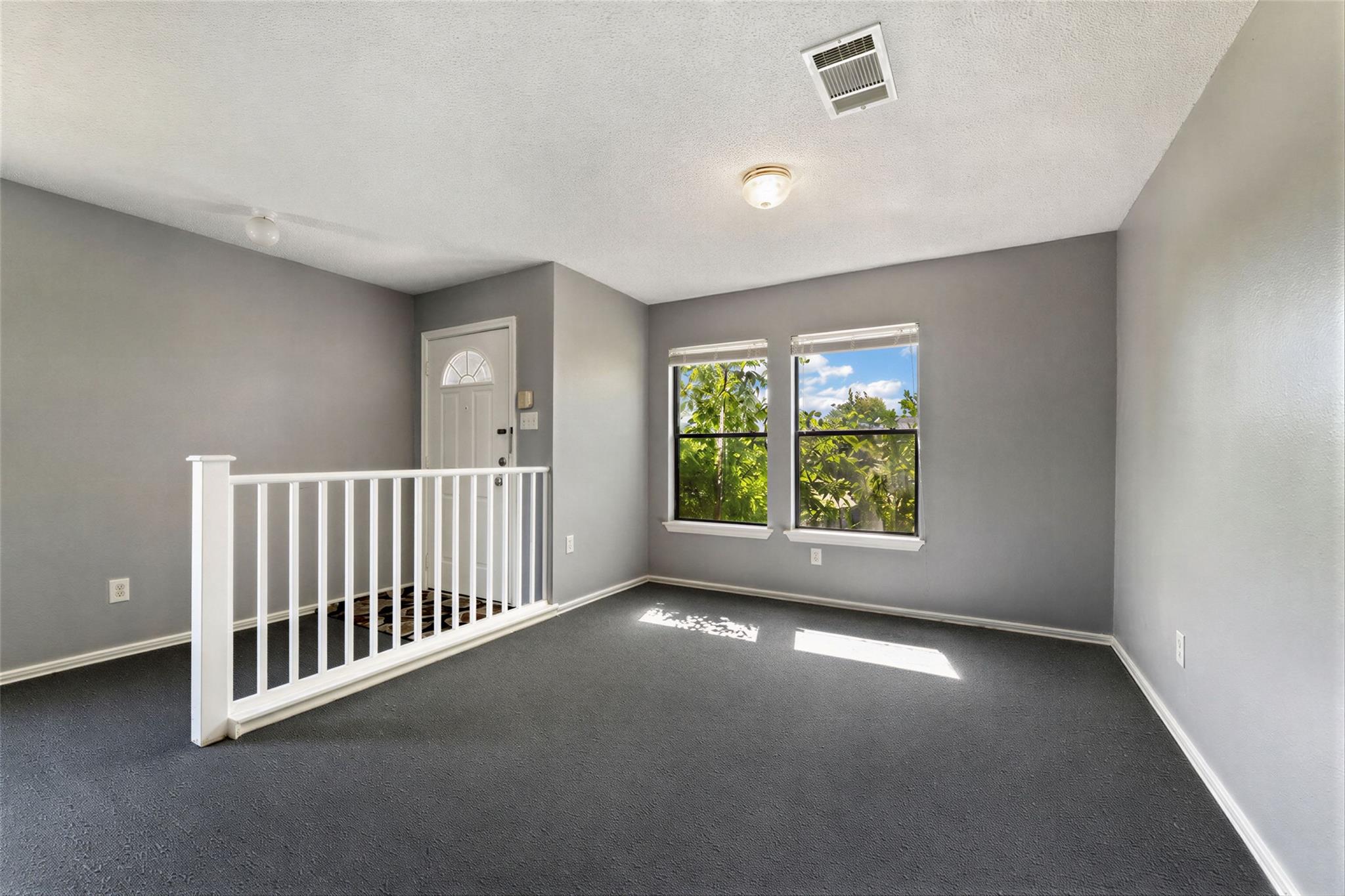 1347  Lakeside Loop, photo 6