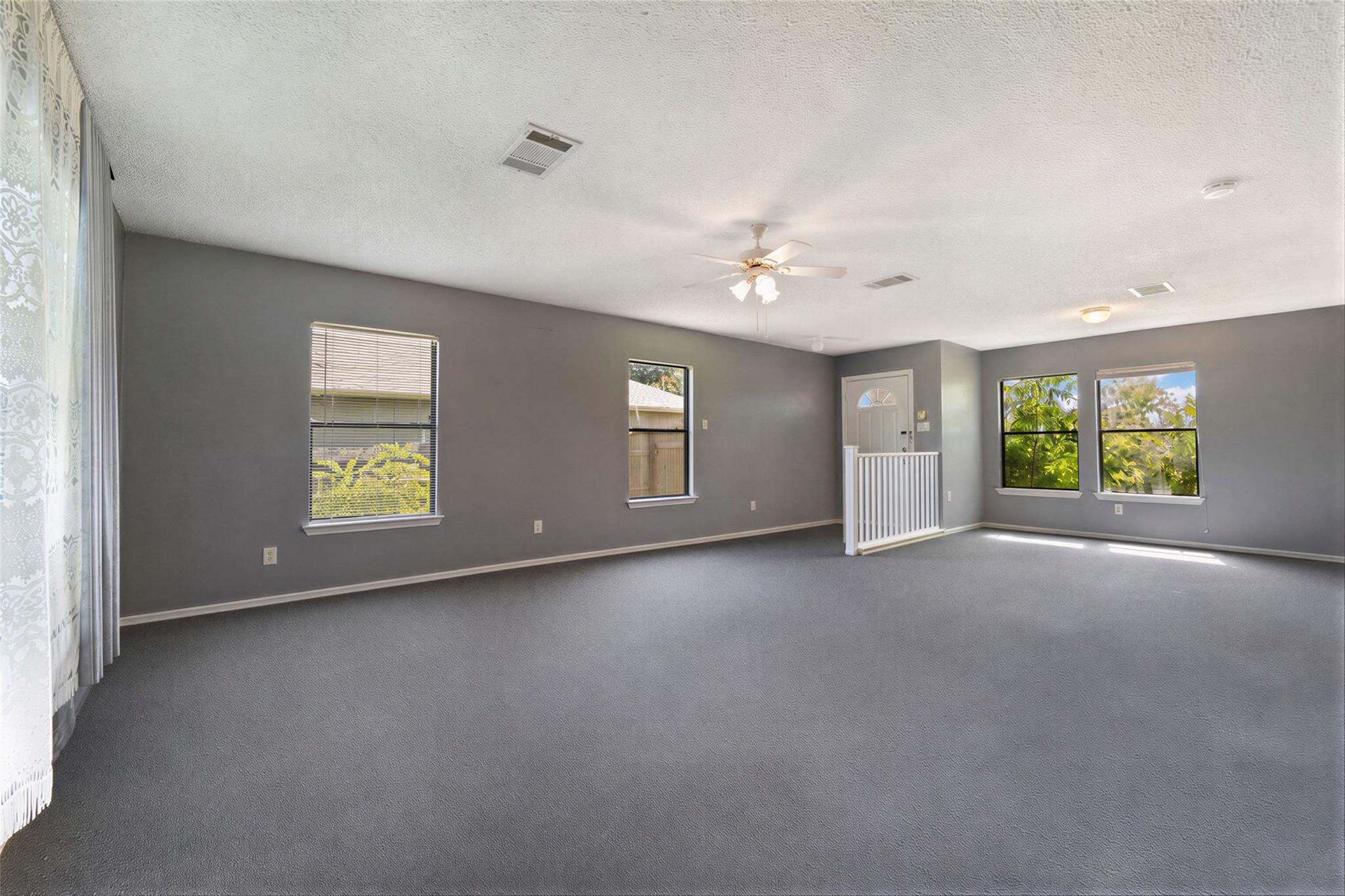 1347  Lakeside Loop, photo 8