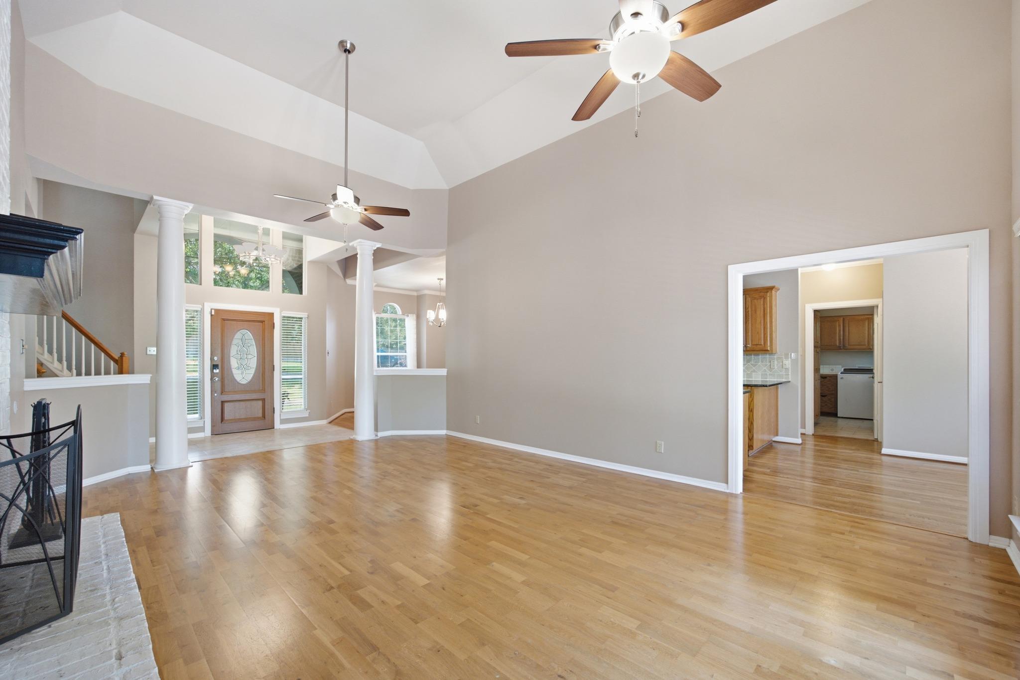 212  S Ridge Cir Cir, photo 6