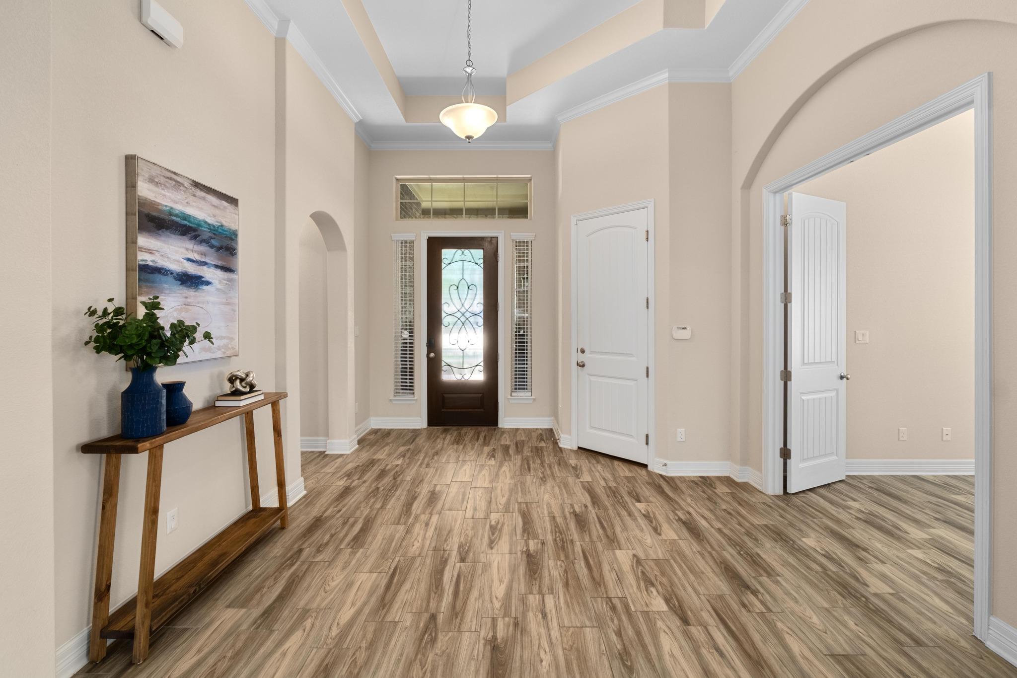809  Breezygrass Way, photo 4