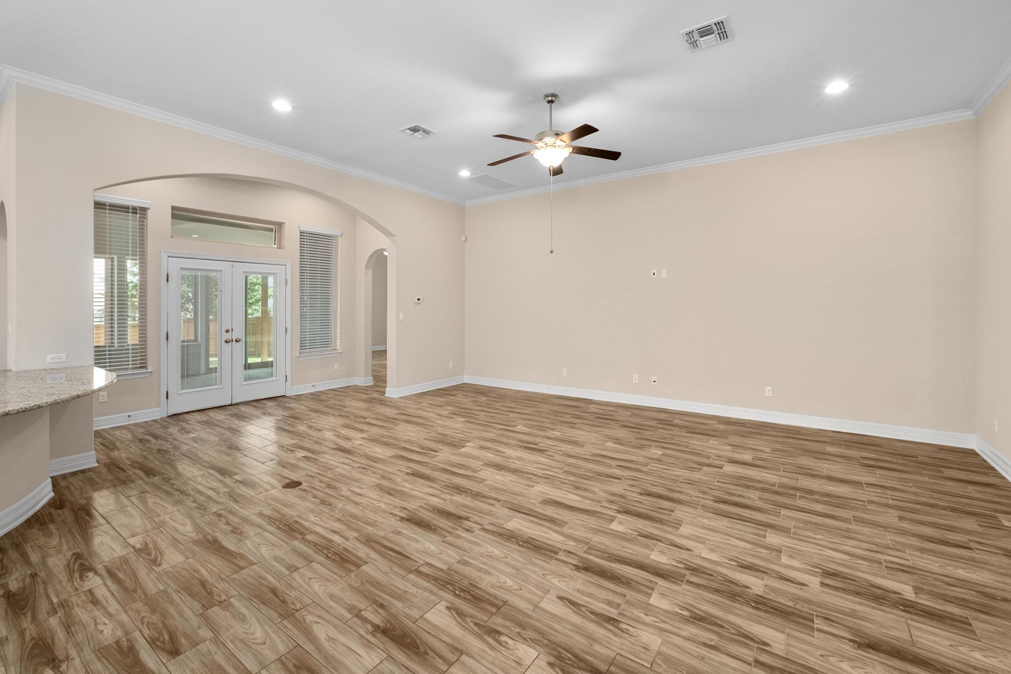 809  Breezygrass Way, photo 8