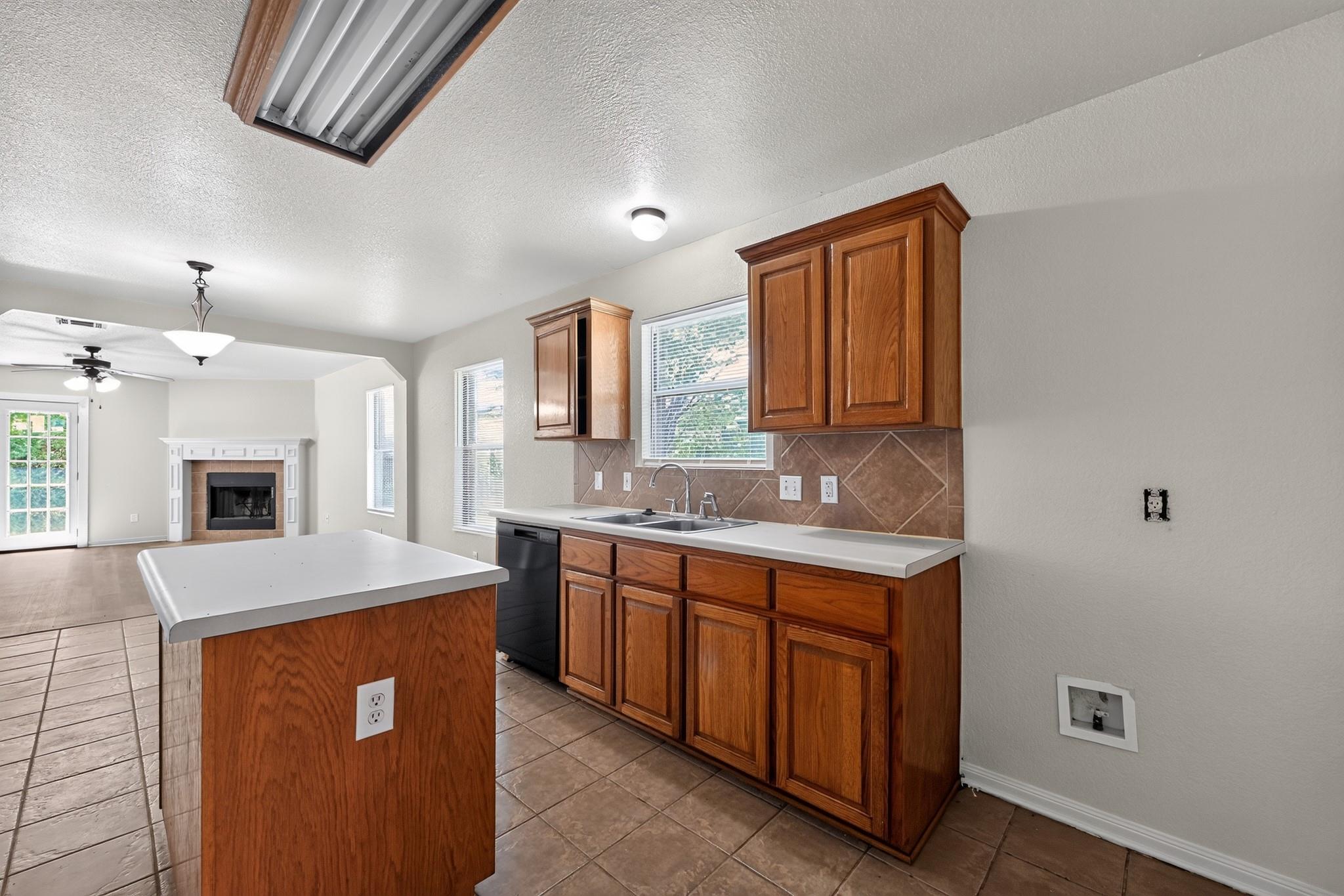 5609  Bertha Dr, photo 12