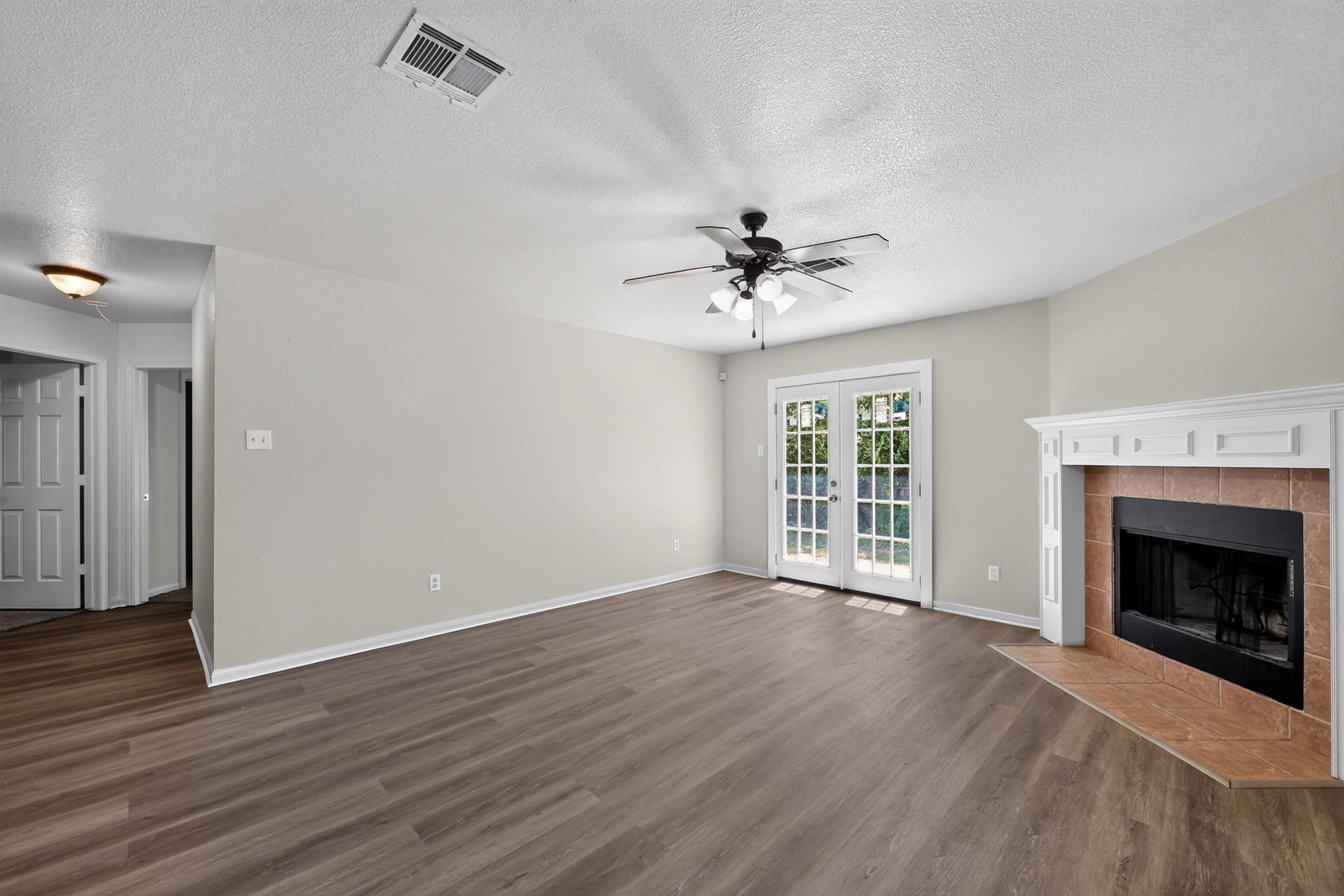 5609  Bertha Dr, photo 8