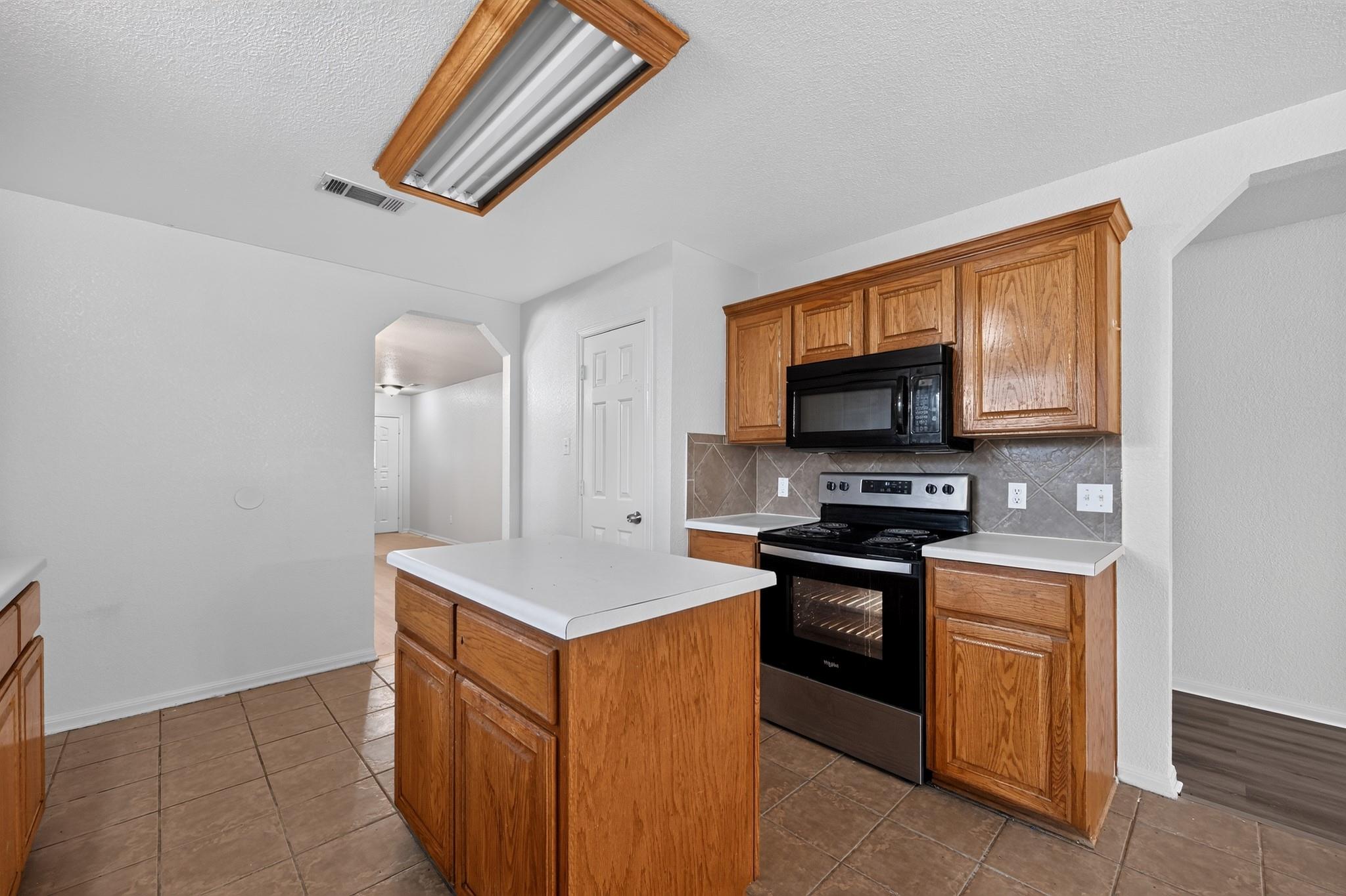 5609  Bertha Dr, photo 10