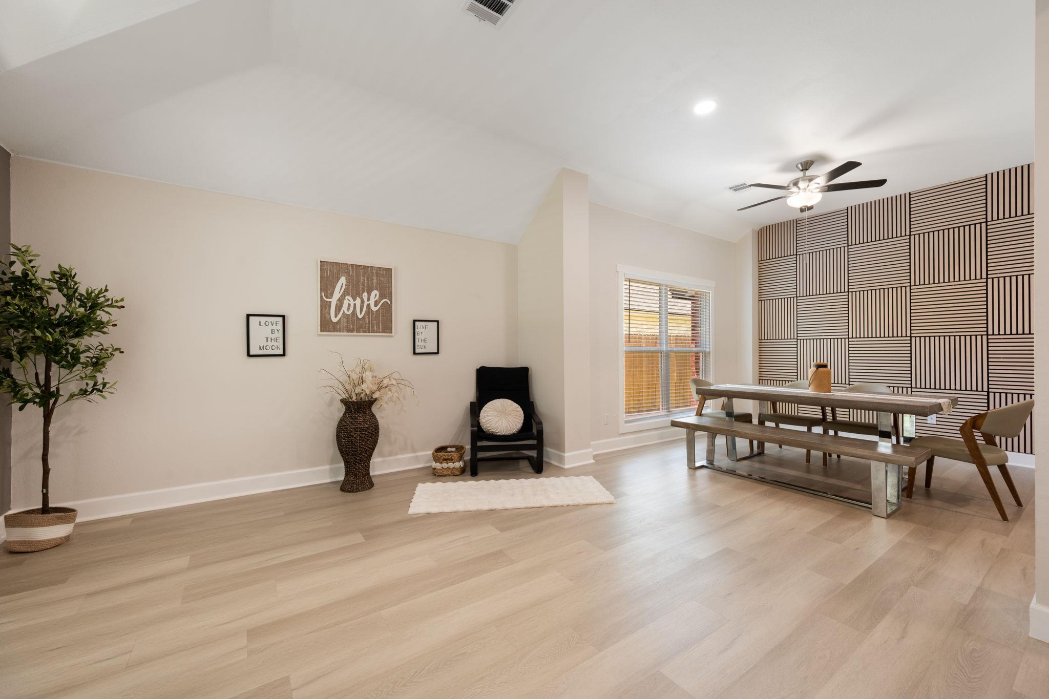 3539  Laurel Bay Loop, photo 3