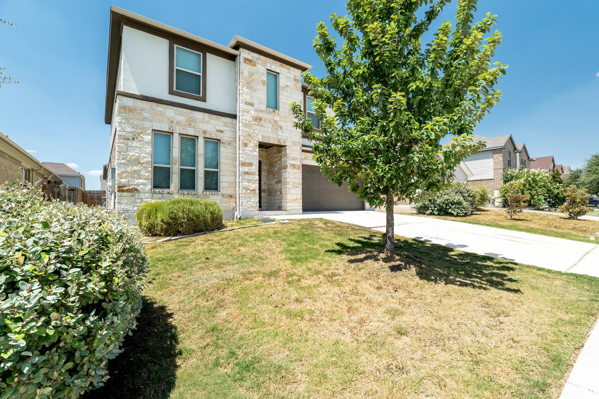 17108  Lathrop Ave, photo 2