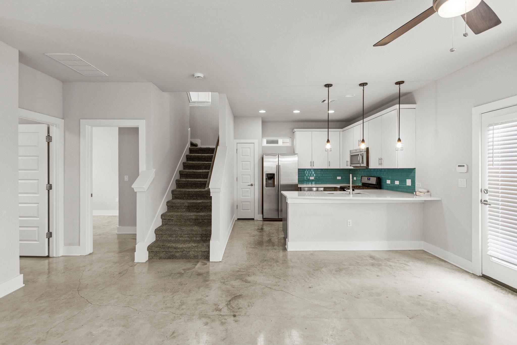 1904  Cleese Dr, photo 8