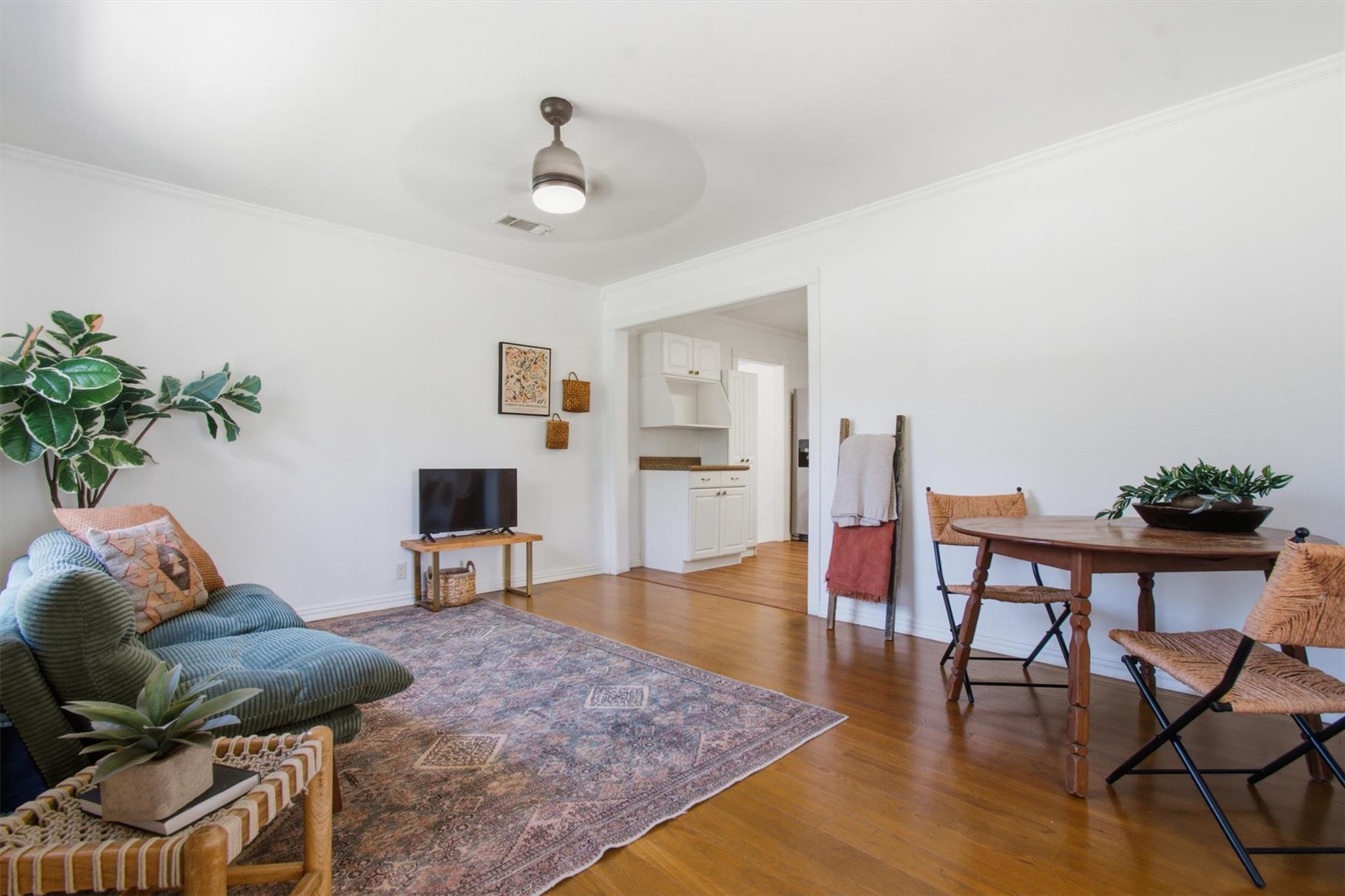 901  Barbara Dr, photo 5