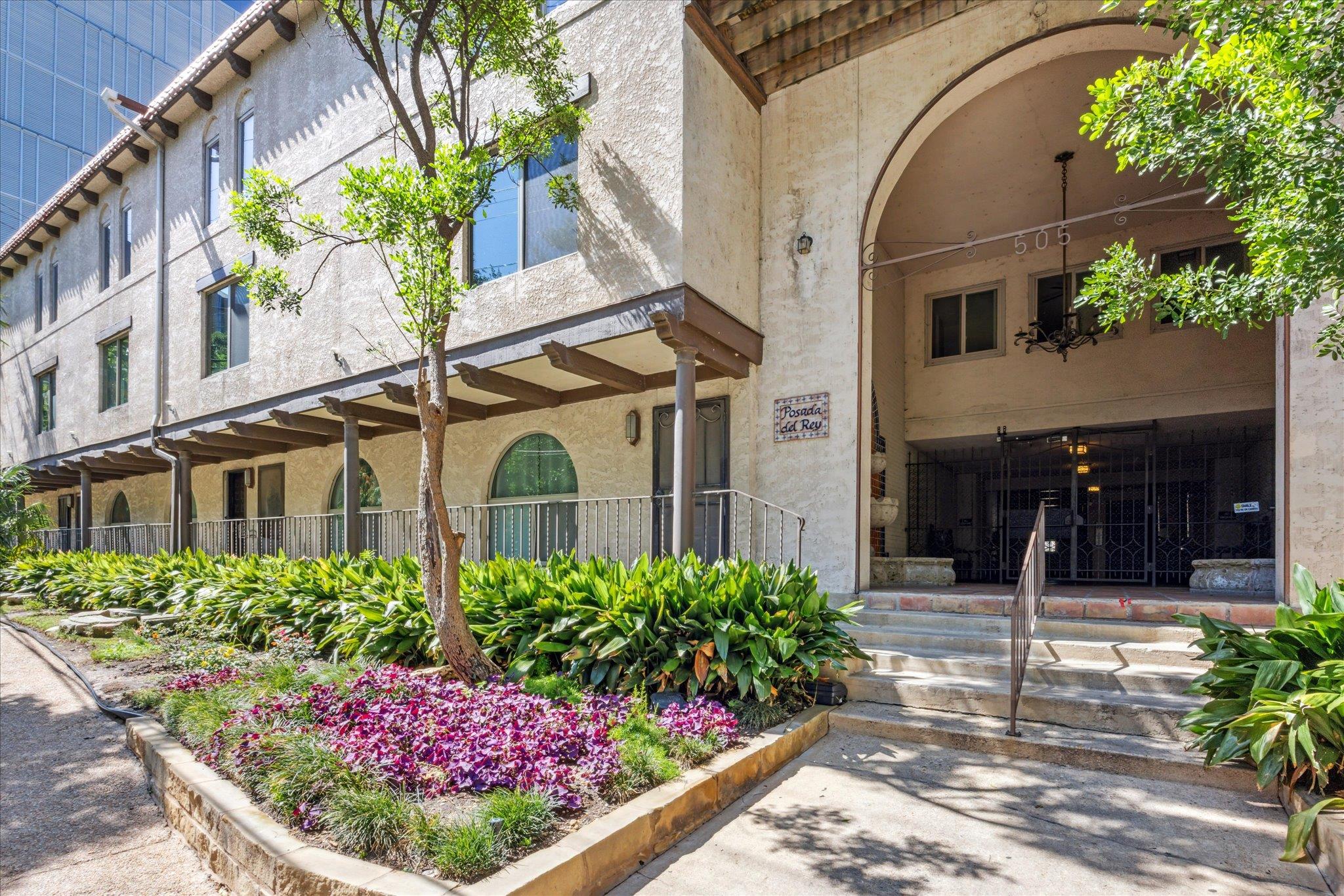 505 W 7th St  #105, photo 2