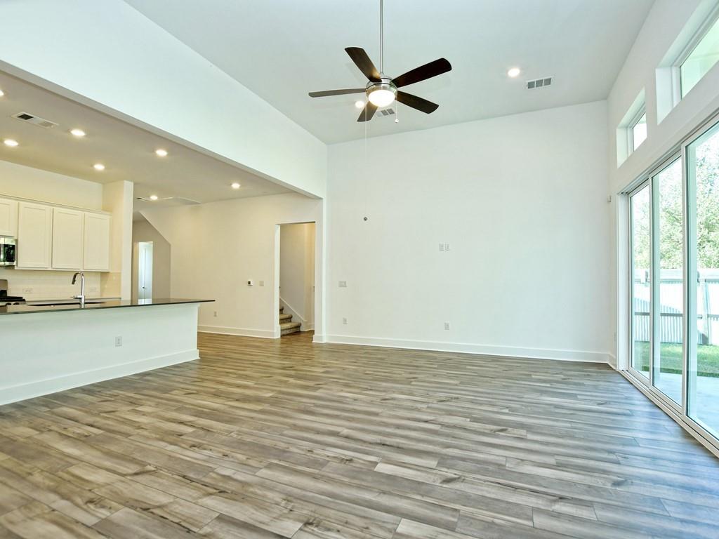 402  Zennia St, photo 7