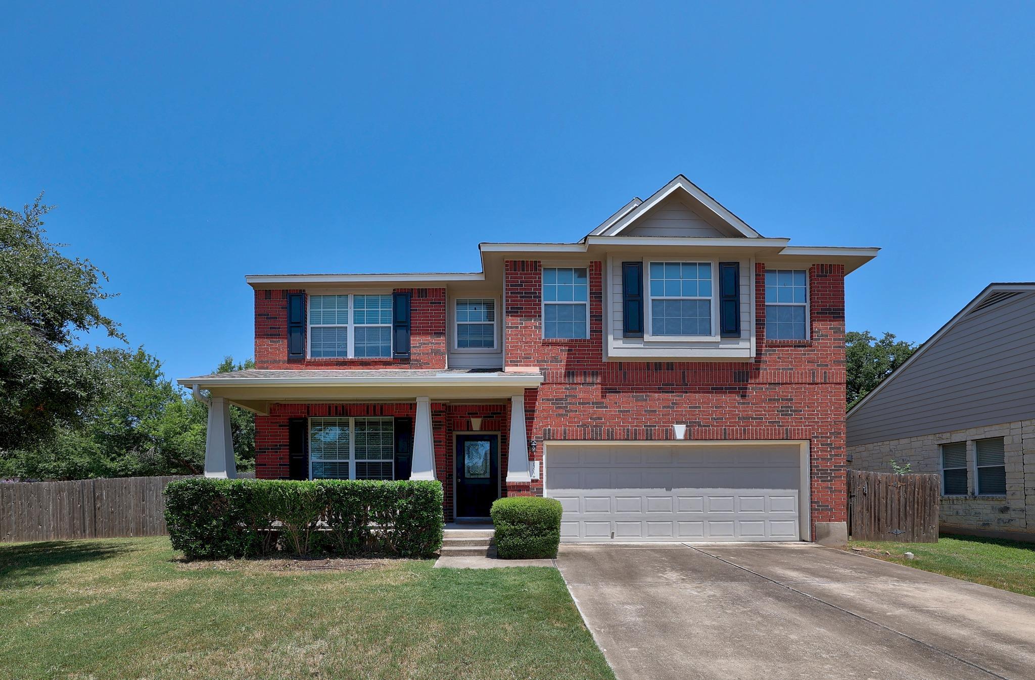 1305  Horseshoe Ranch Dr, photo 2