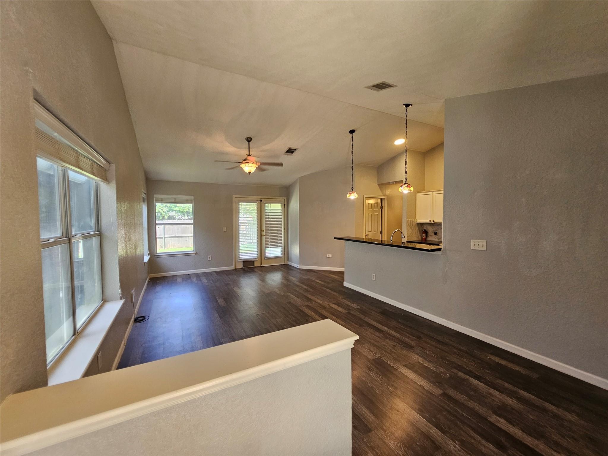 174  Prairie Springs Loop, photo 3