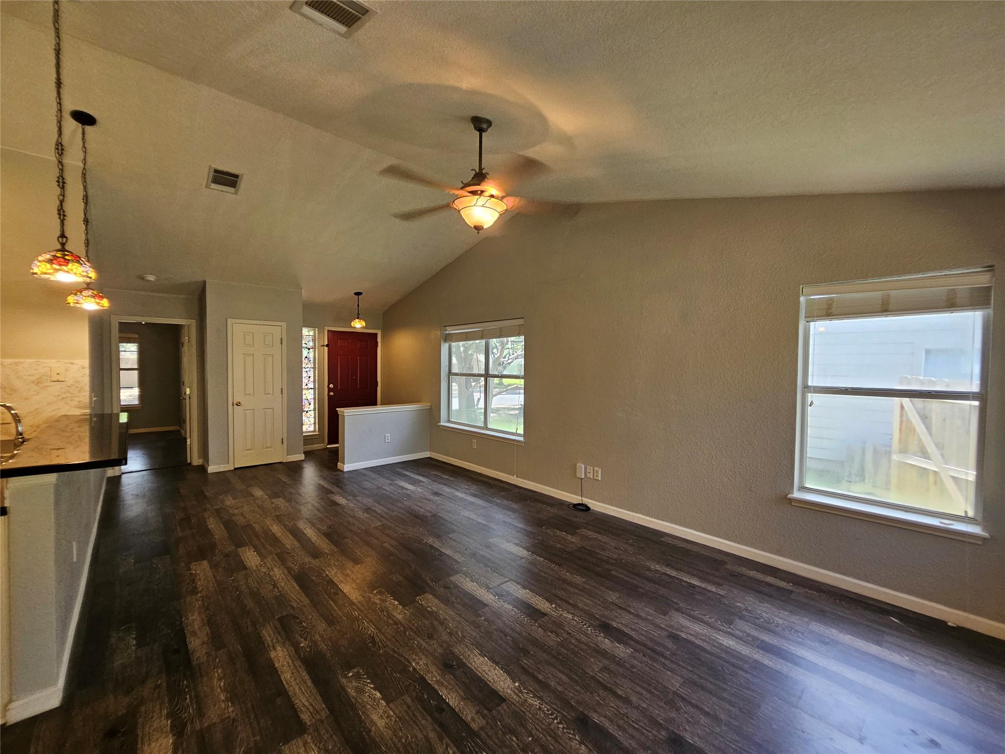 174  Prairie Springs Loop, photo 7