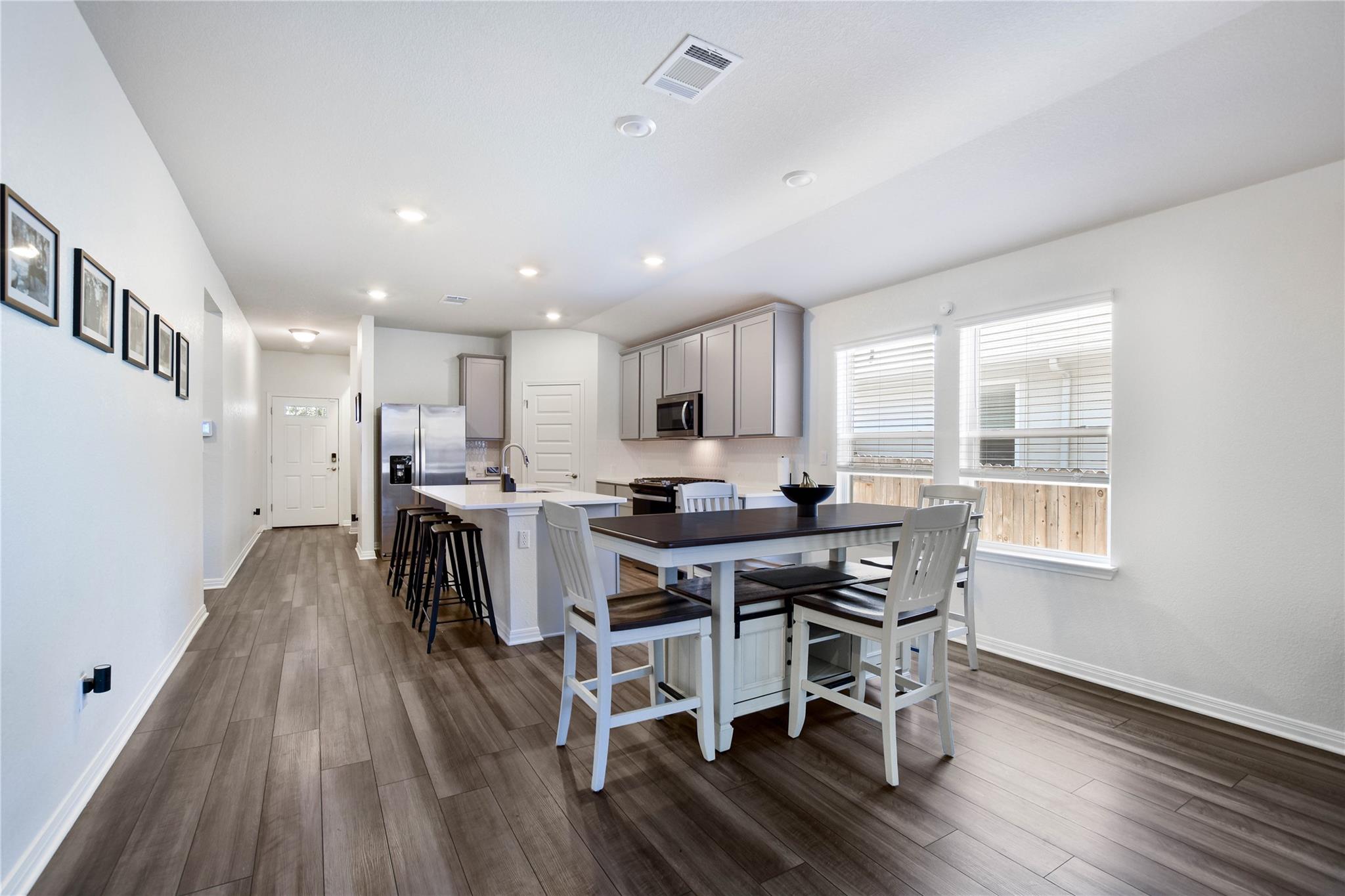 1100  View Dr, photo 5