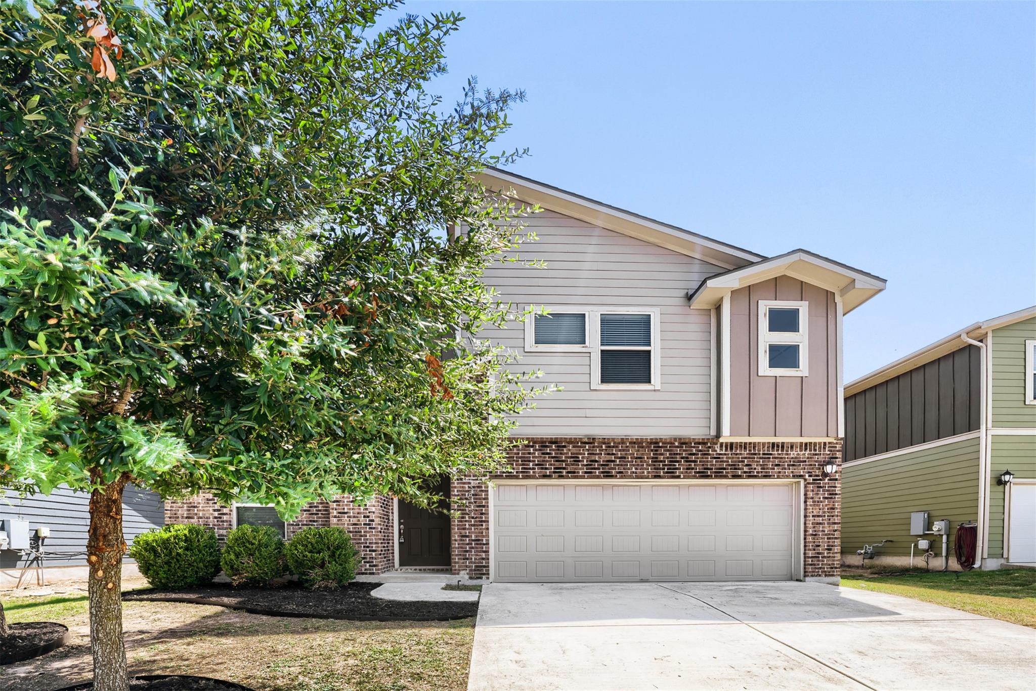 3809  Talladega Trce, photo 2