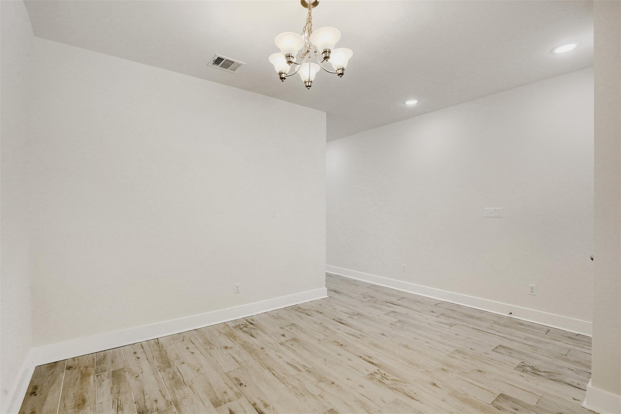 3809  Talladega Trce, photo 6