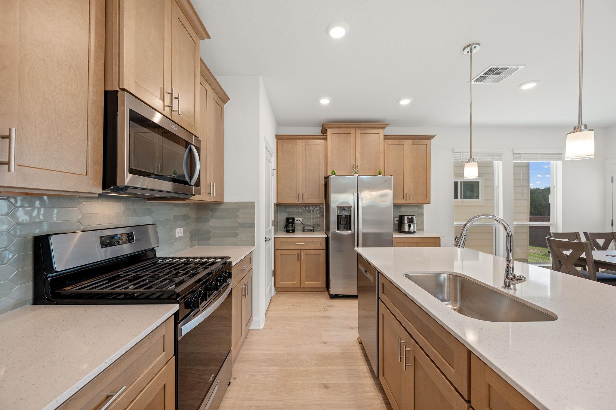 9900  Dawn Pearl Dr, photo 11