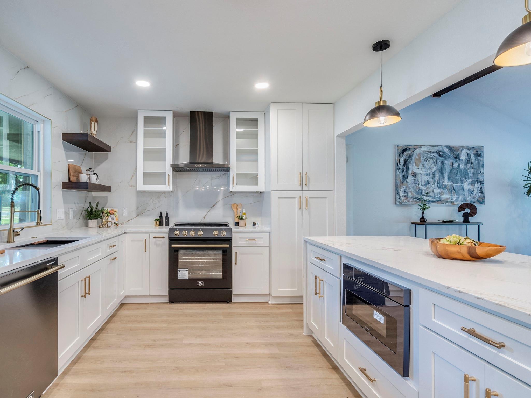 13505  Broadmeade Ave, photo 3